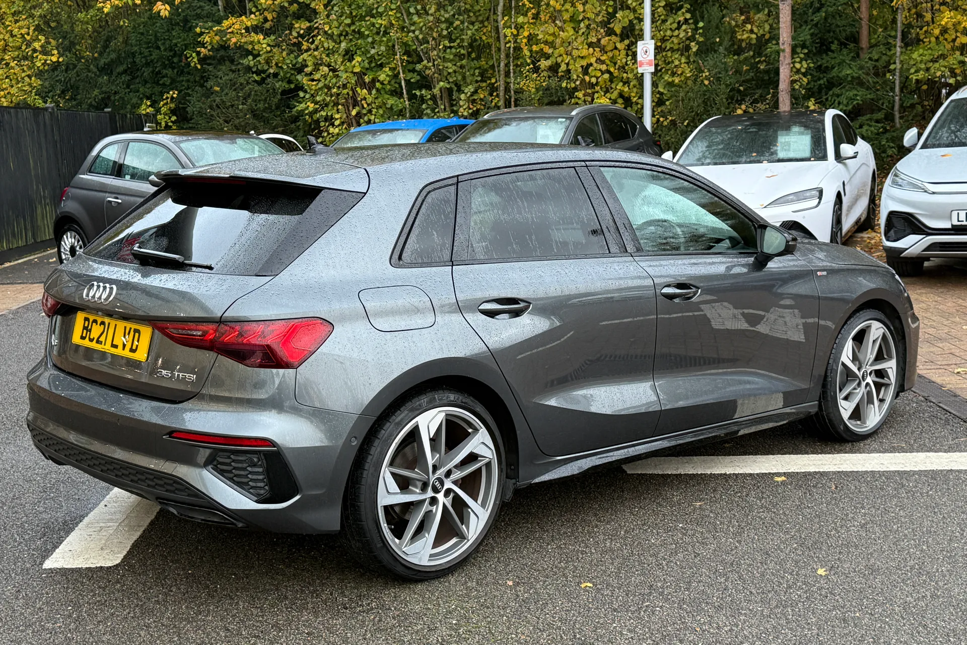 Audi A3 thumbnail image number 7