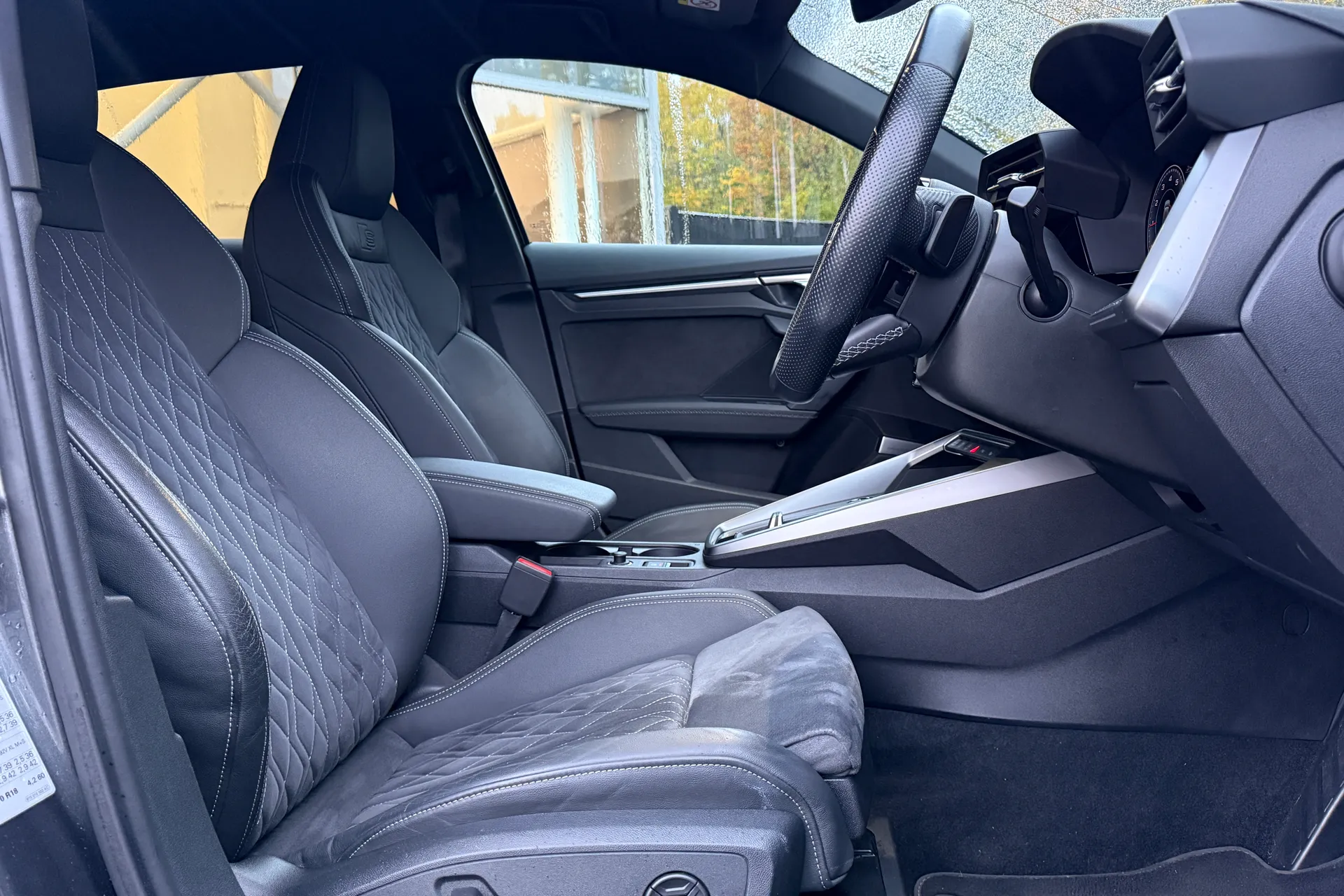 Audi A3 thumbnail image number 12