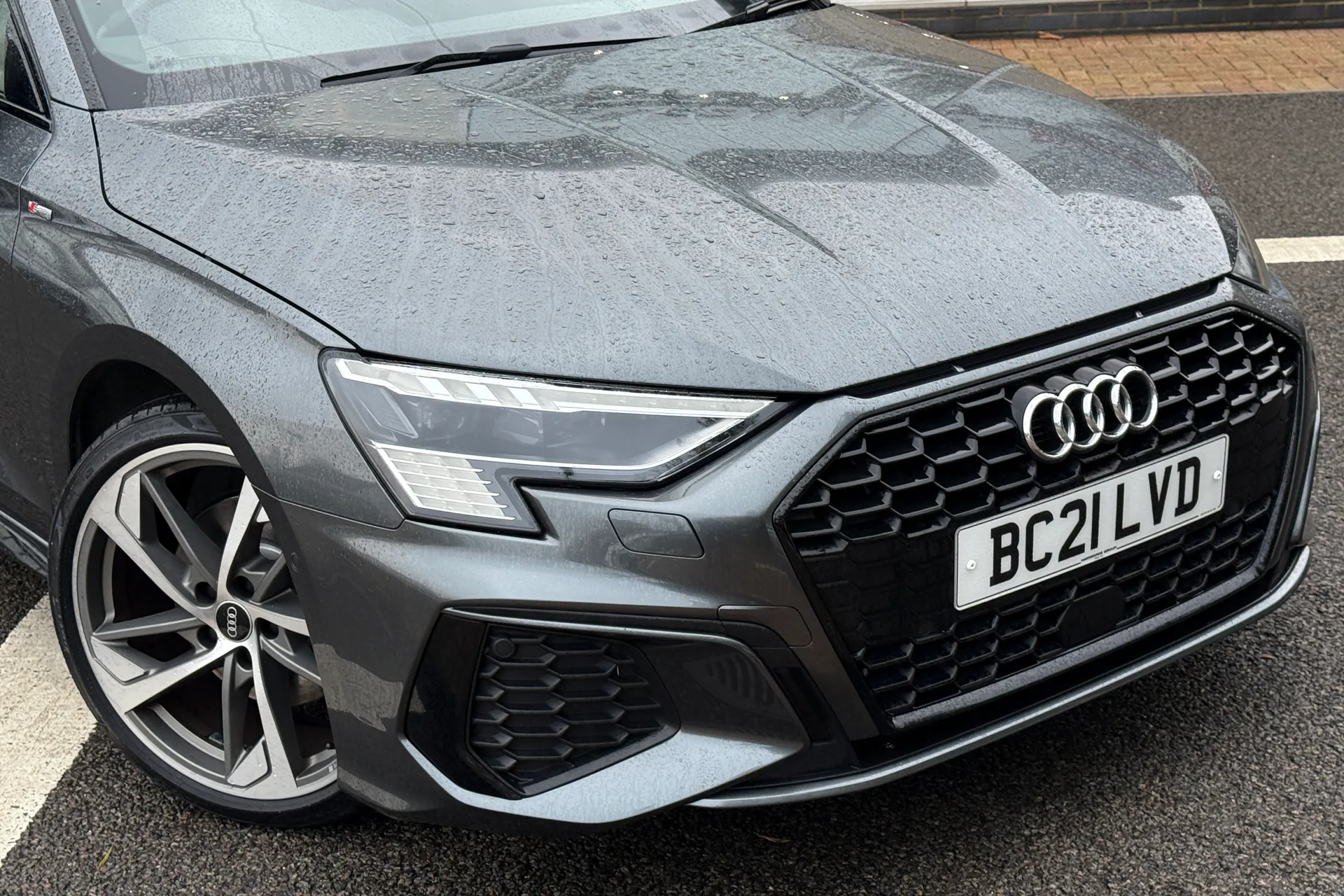 Audi A3 thumbnail image number 21