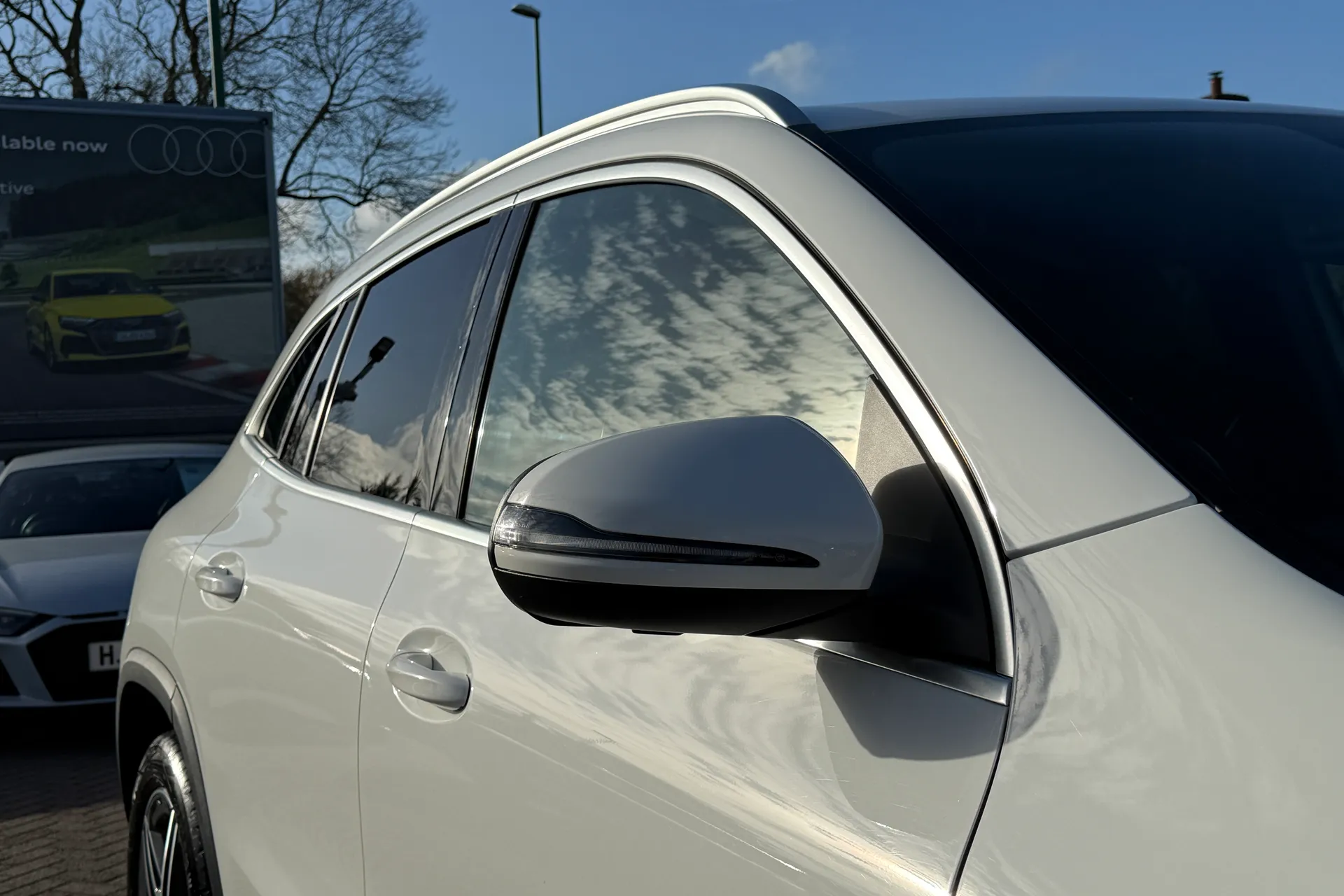 MERCEDES-BENZ GLA thumbnail image number 48