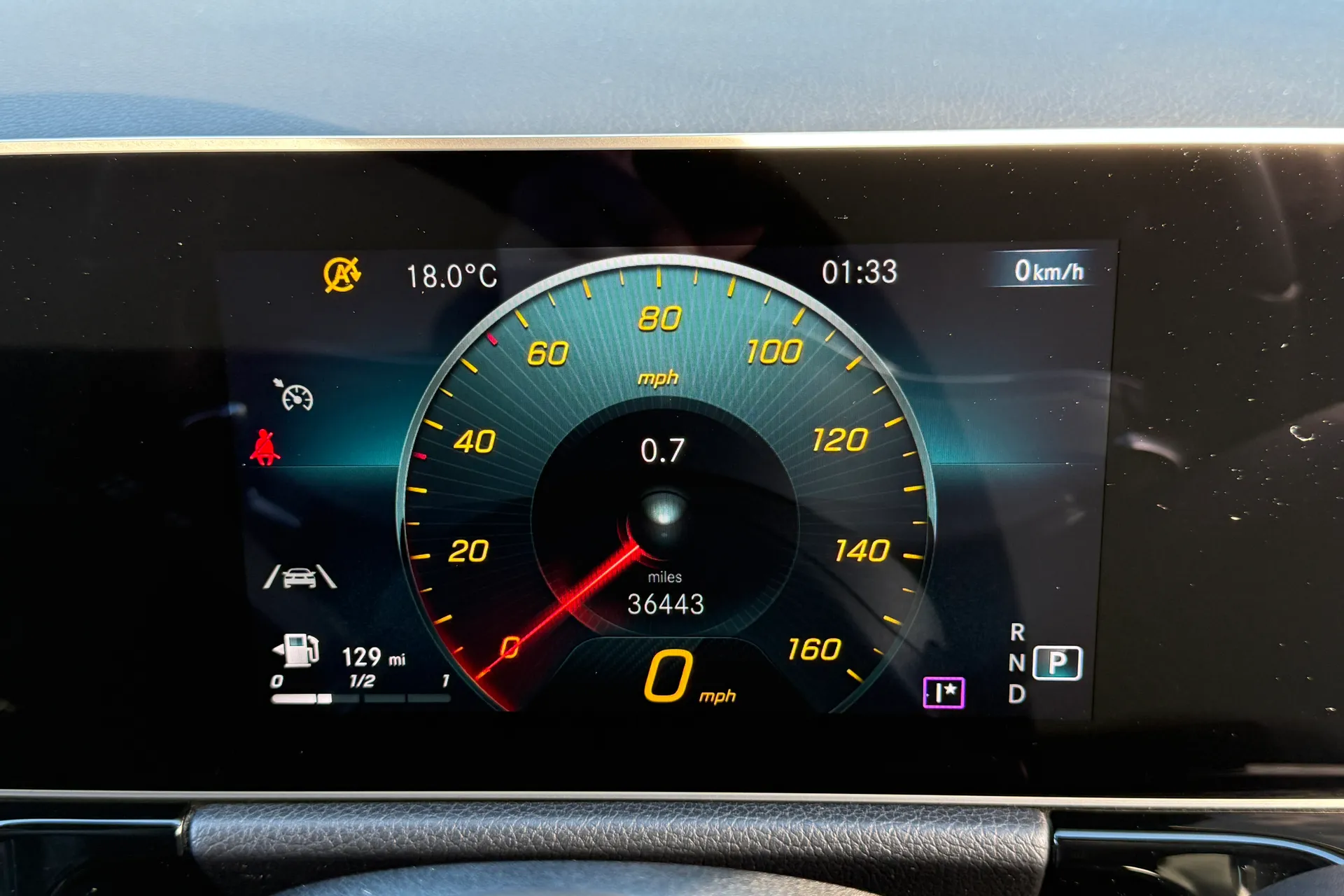 MERCEDES-BENZ GLA thumbnail image number 12