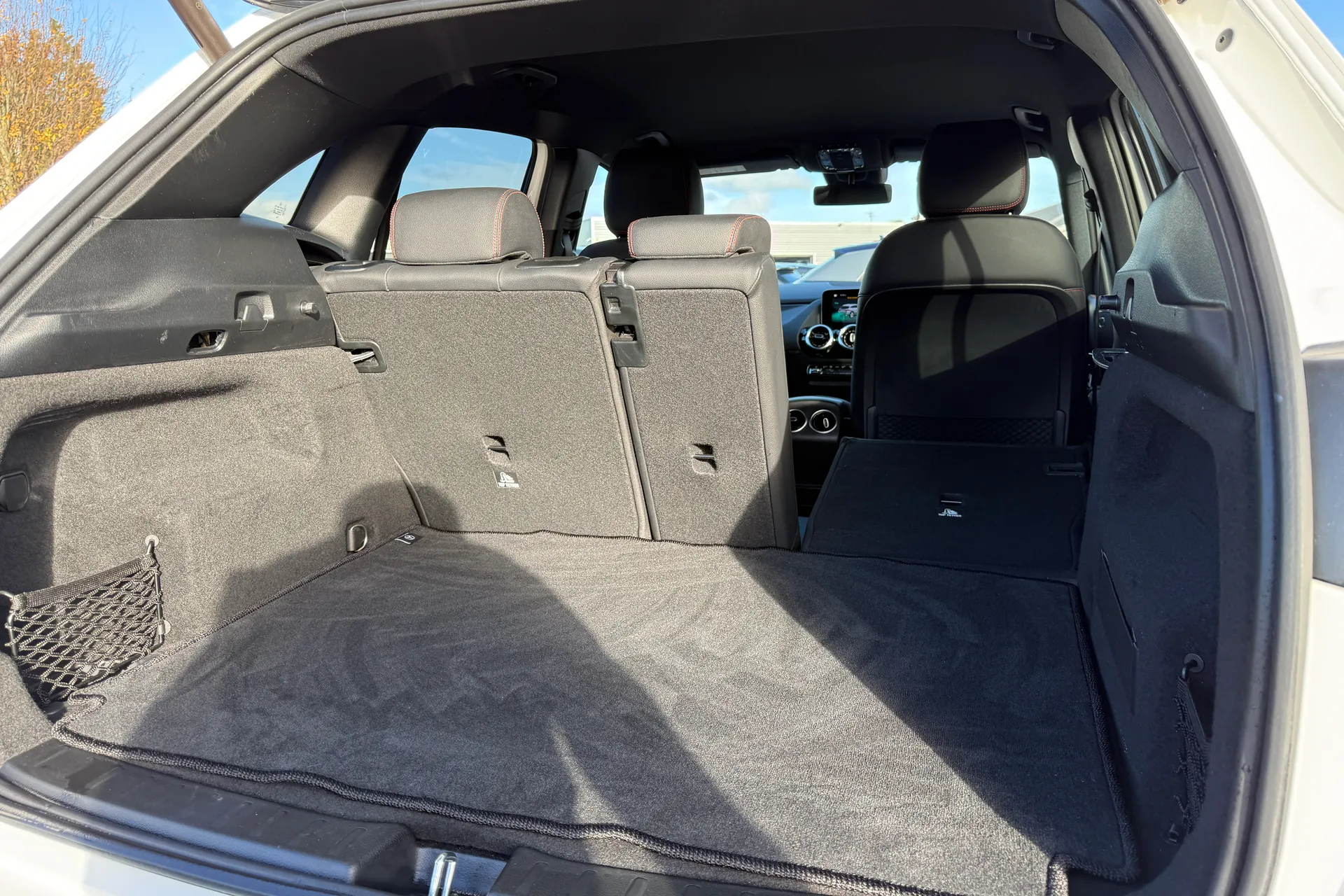 MERCEDES-BENZ GLA thumbnail image number 36