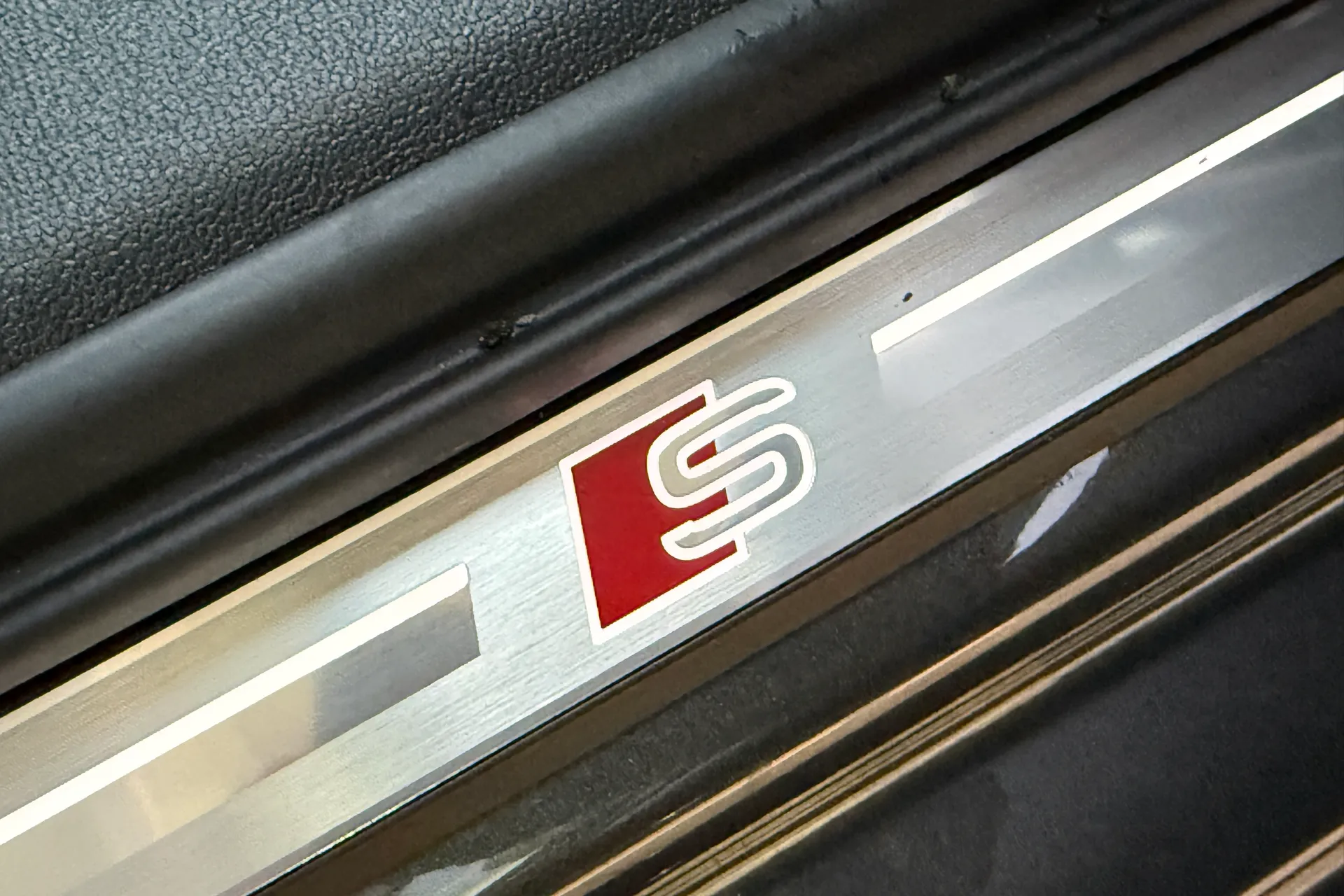 Audi A3 thumbnail image number 35