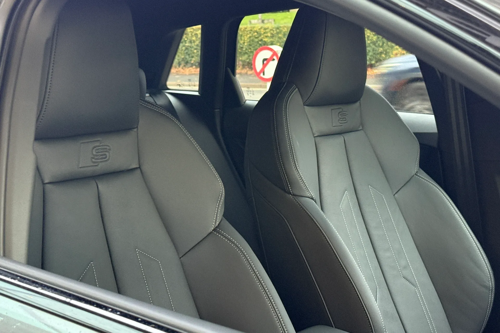 Audi A3 thumbnail image number 37