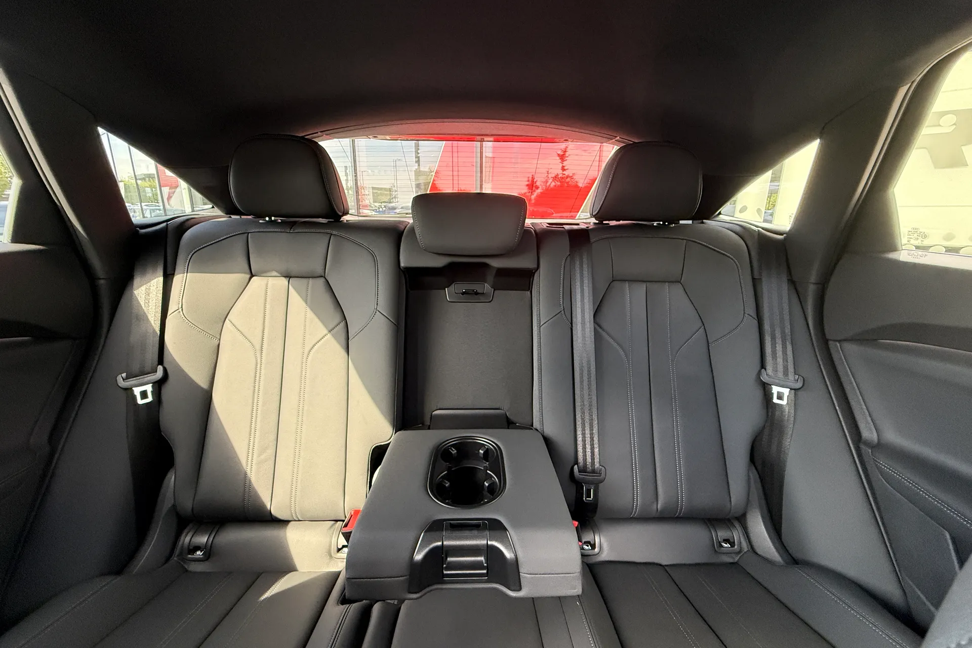 Audi Q5 thumbnail image number 40