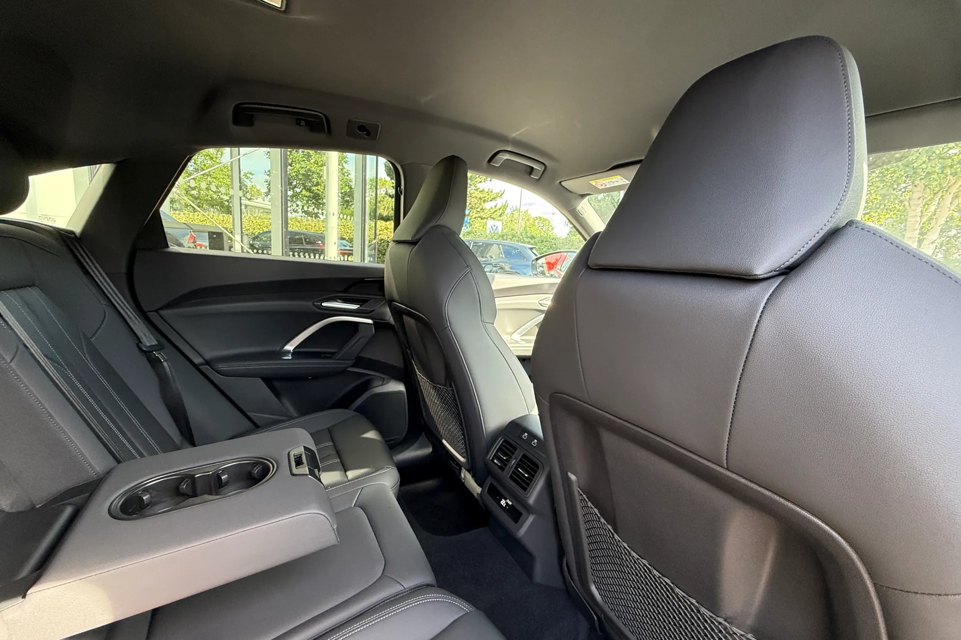 Audi Q5 thumbnail image number 44