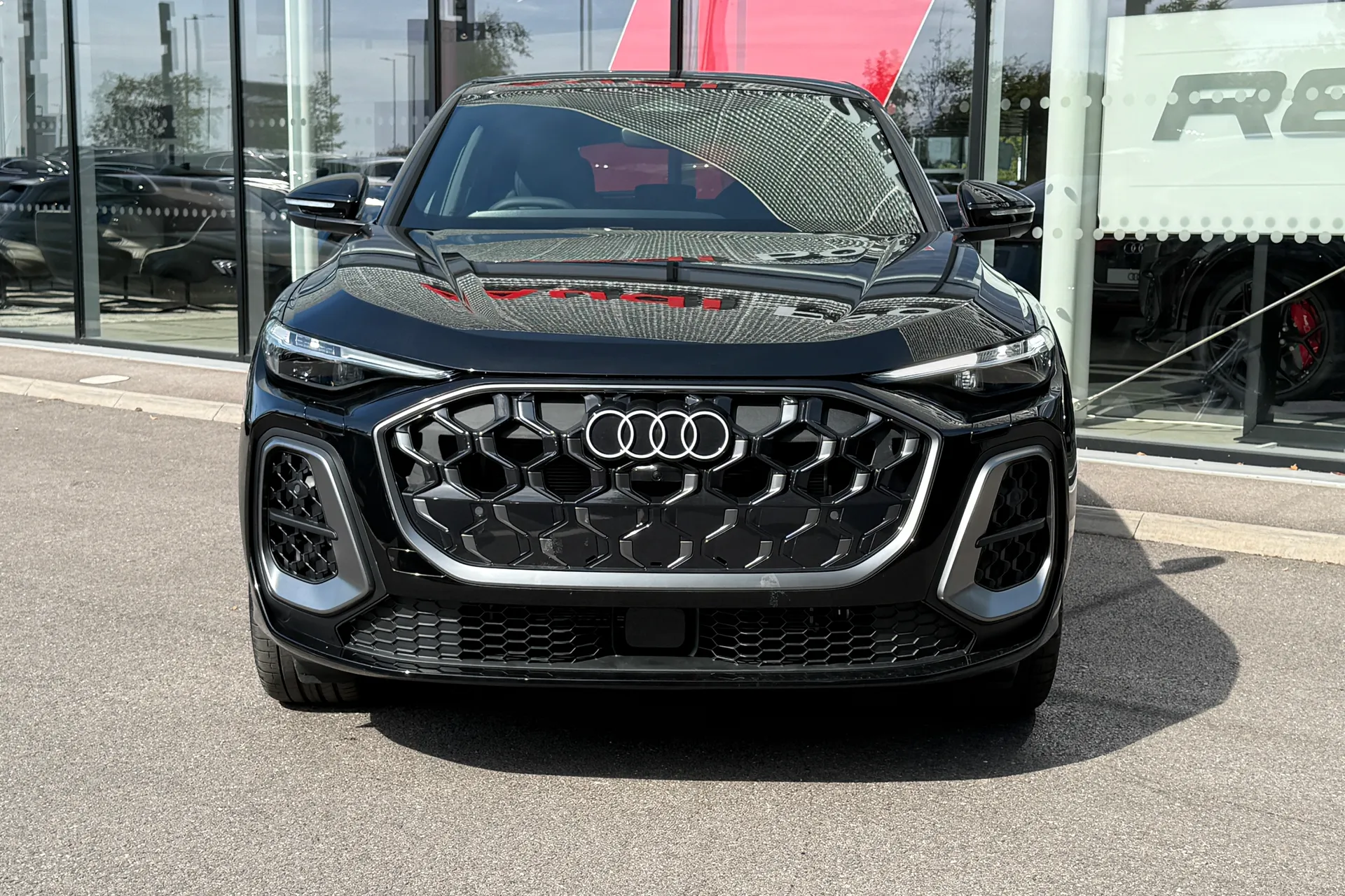 Audi Q5 thumbnail image number 5