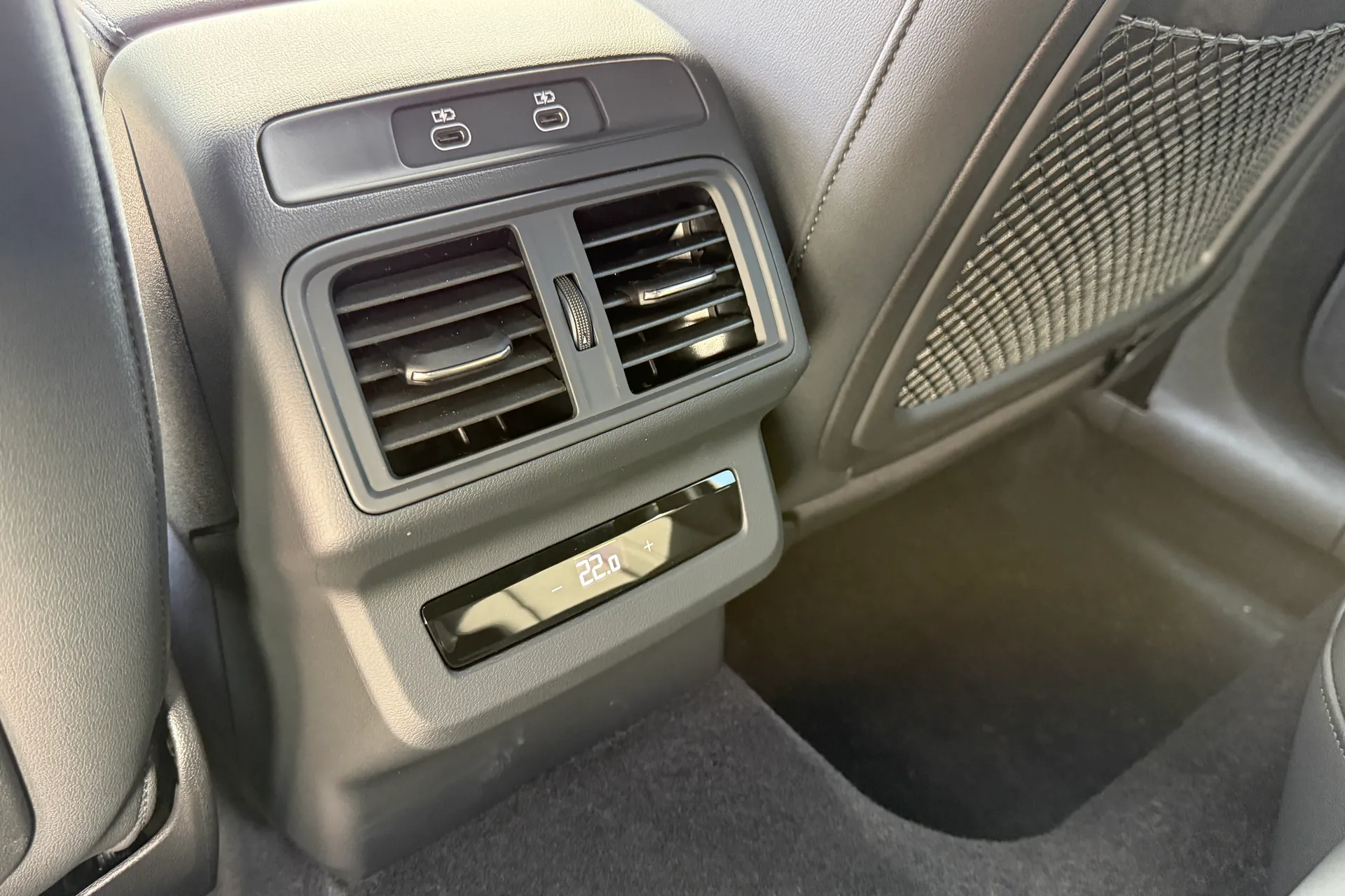 Audi Q5 thumbnail image number 37