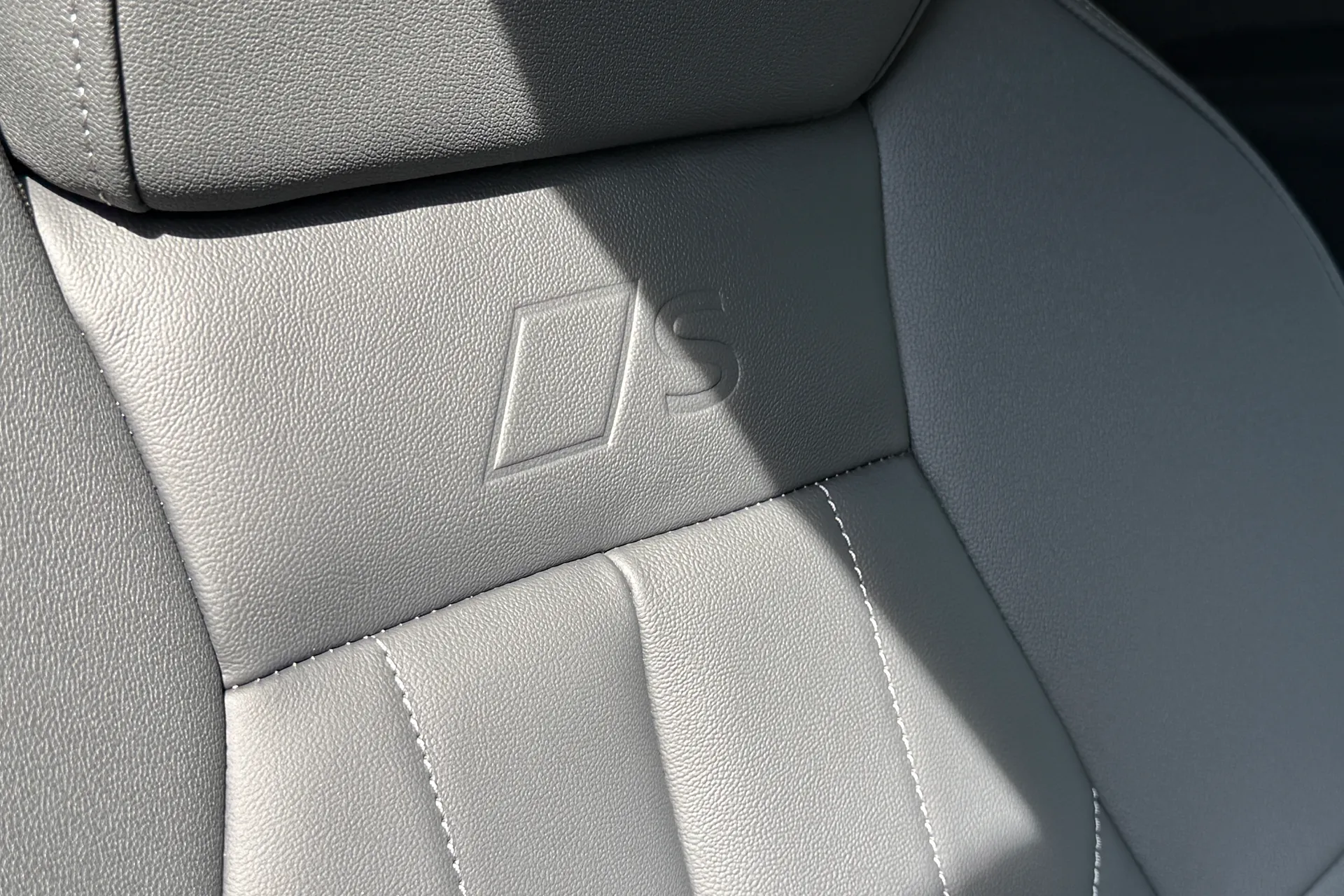 Audi Q5 thumbnail image number 31