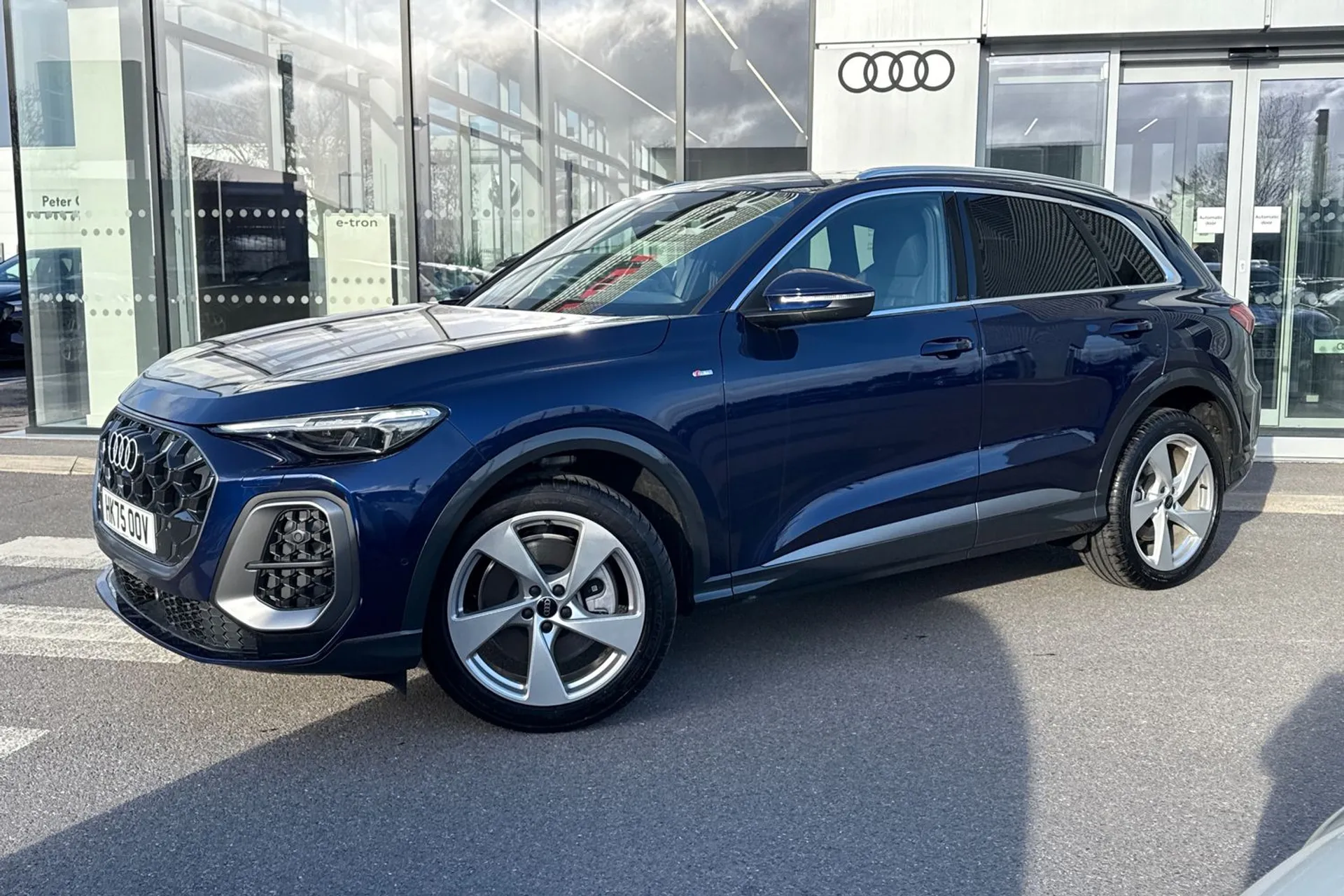 Audi Q5 thumbnail image number 19