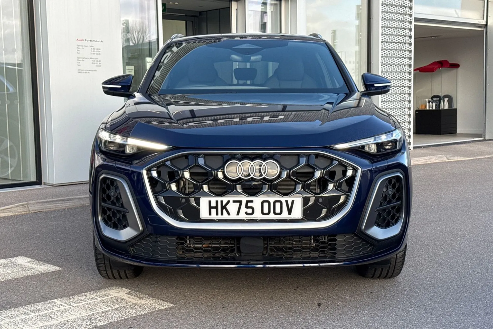 Audi Q5 thumbnail image number 14