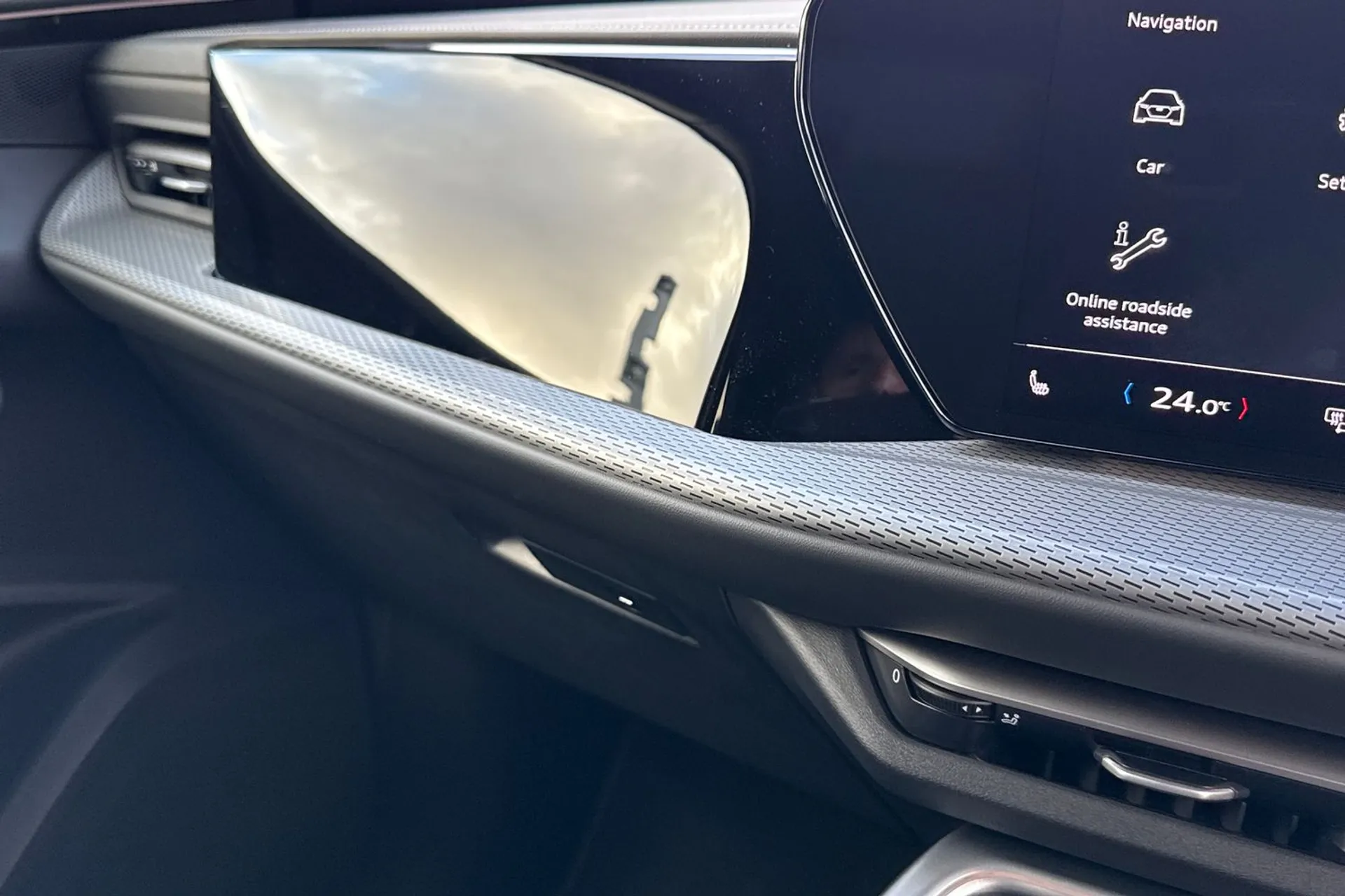 Audi Q5 thumbnail image number 25