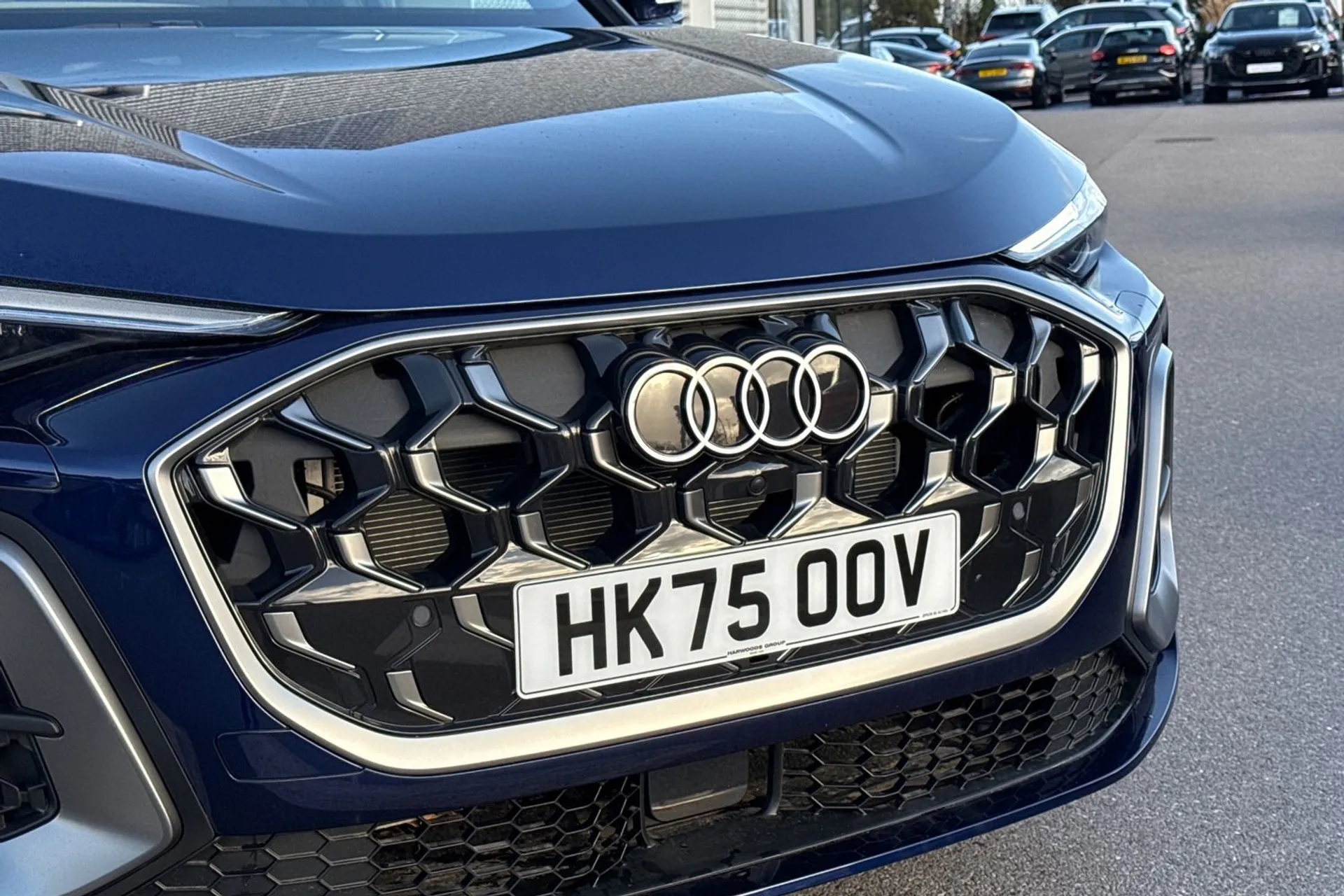 Audi Q5 thumbnail image number 5