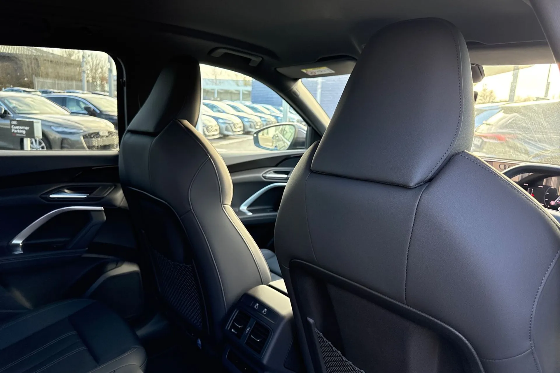 Audi Q5 thumbnail image number 40