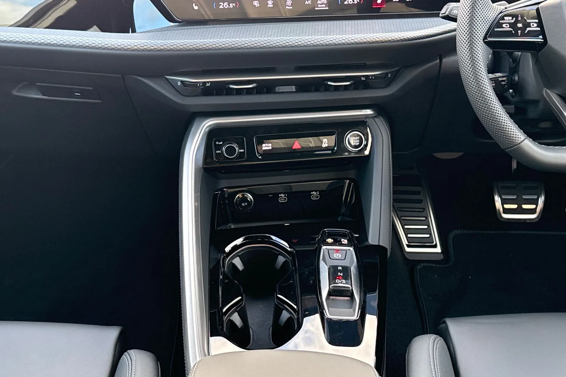 Audi Q5 thumbnail image number 27