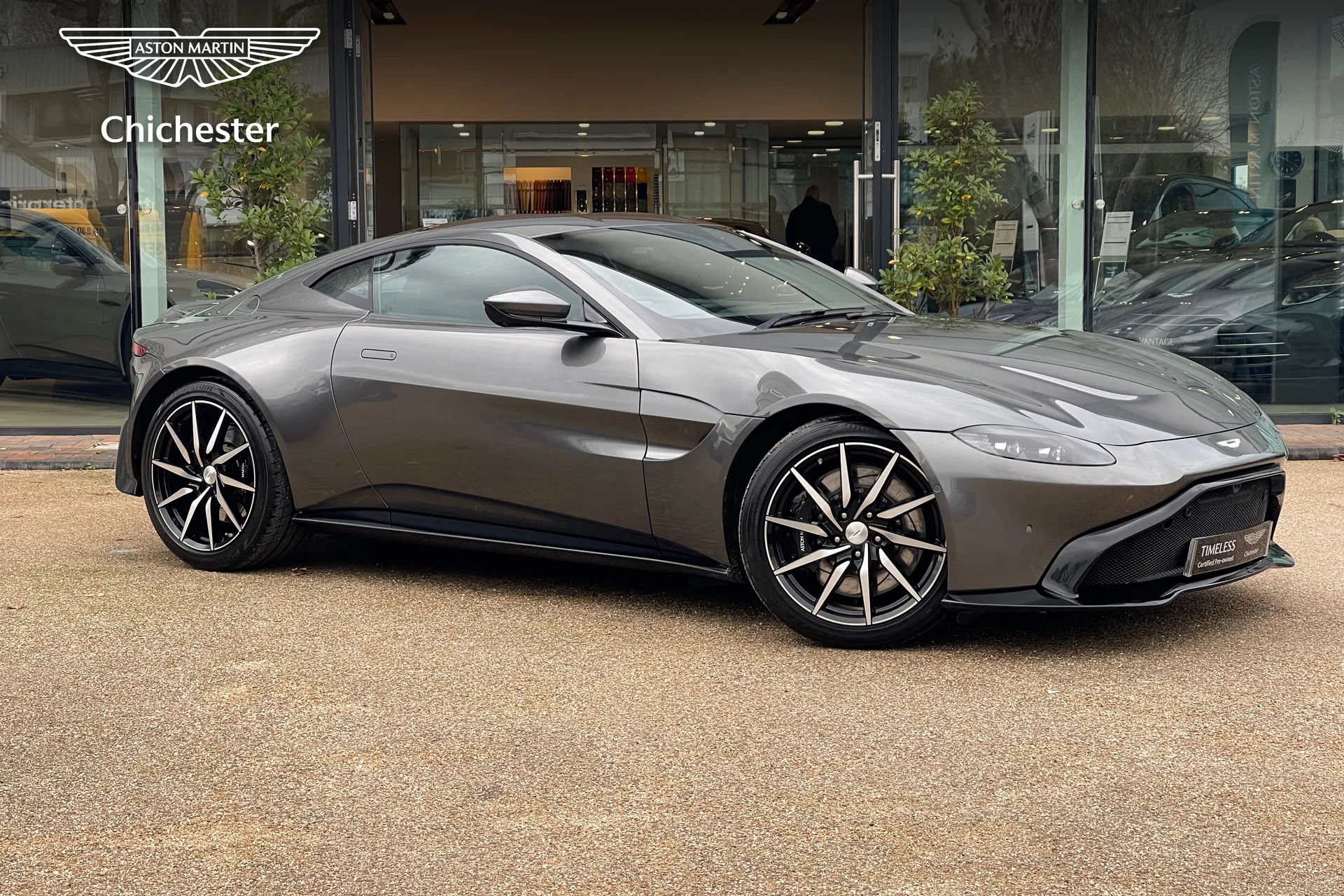 Aston Martin Vantage focused image