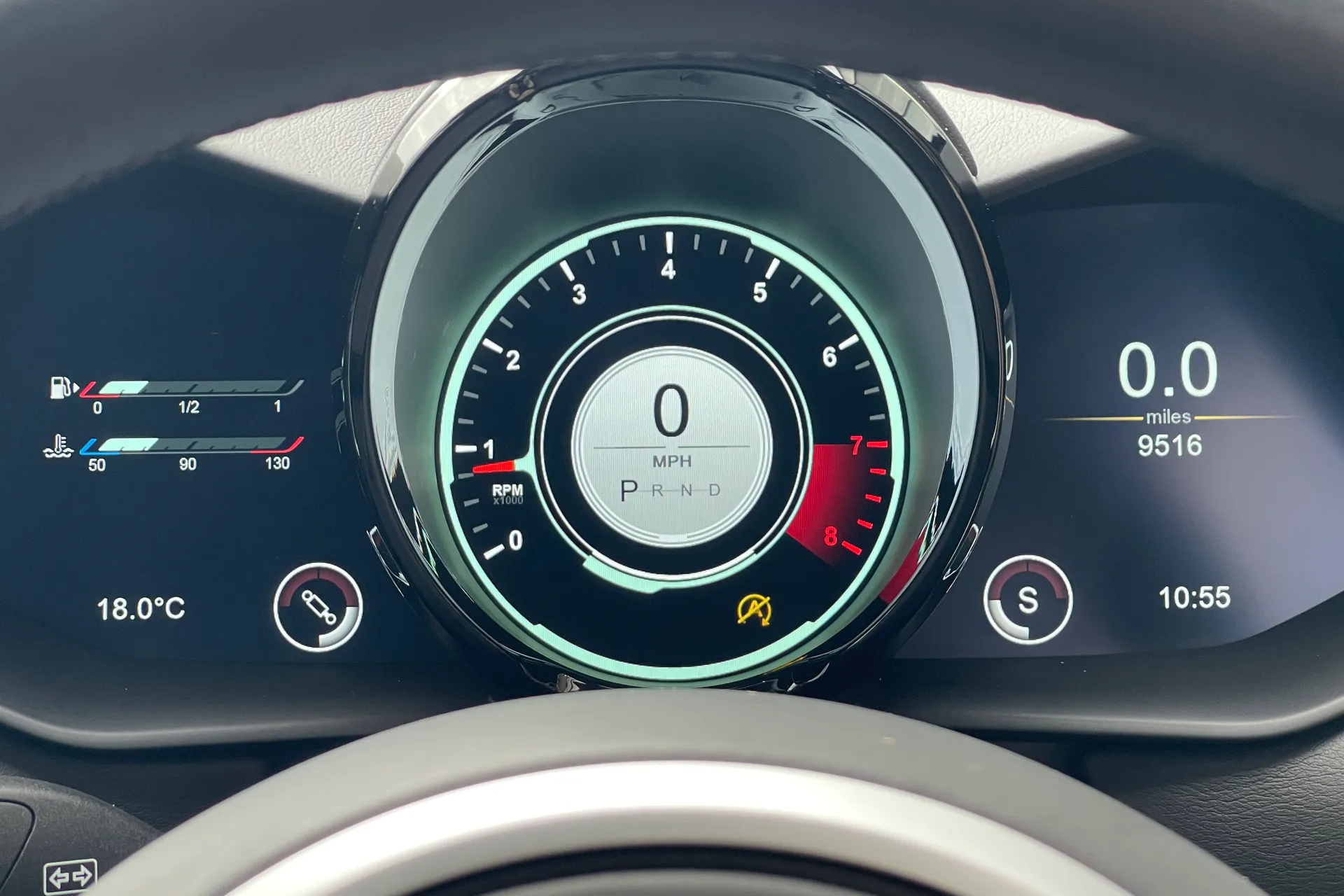 Aston Martin Vantage thumbnail image number 6