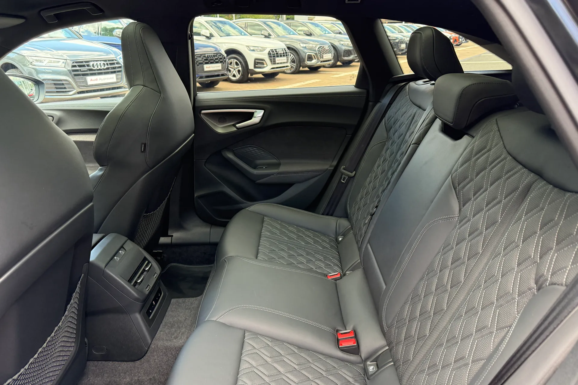 Audi A5 thumbnail image number 49
