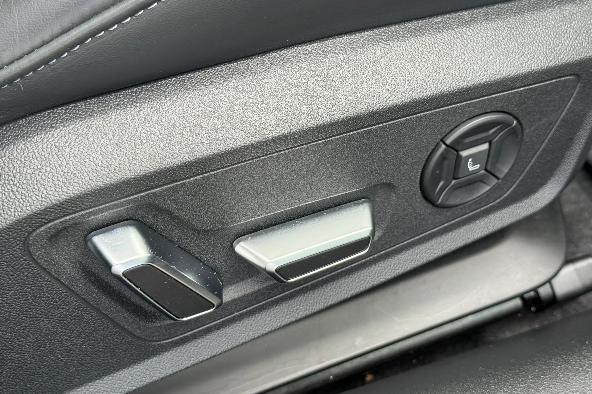 Audi A5 thumbnail image number 16