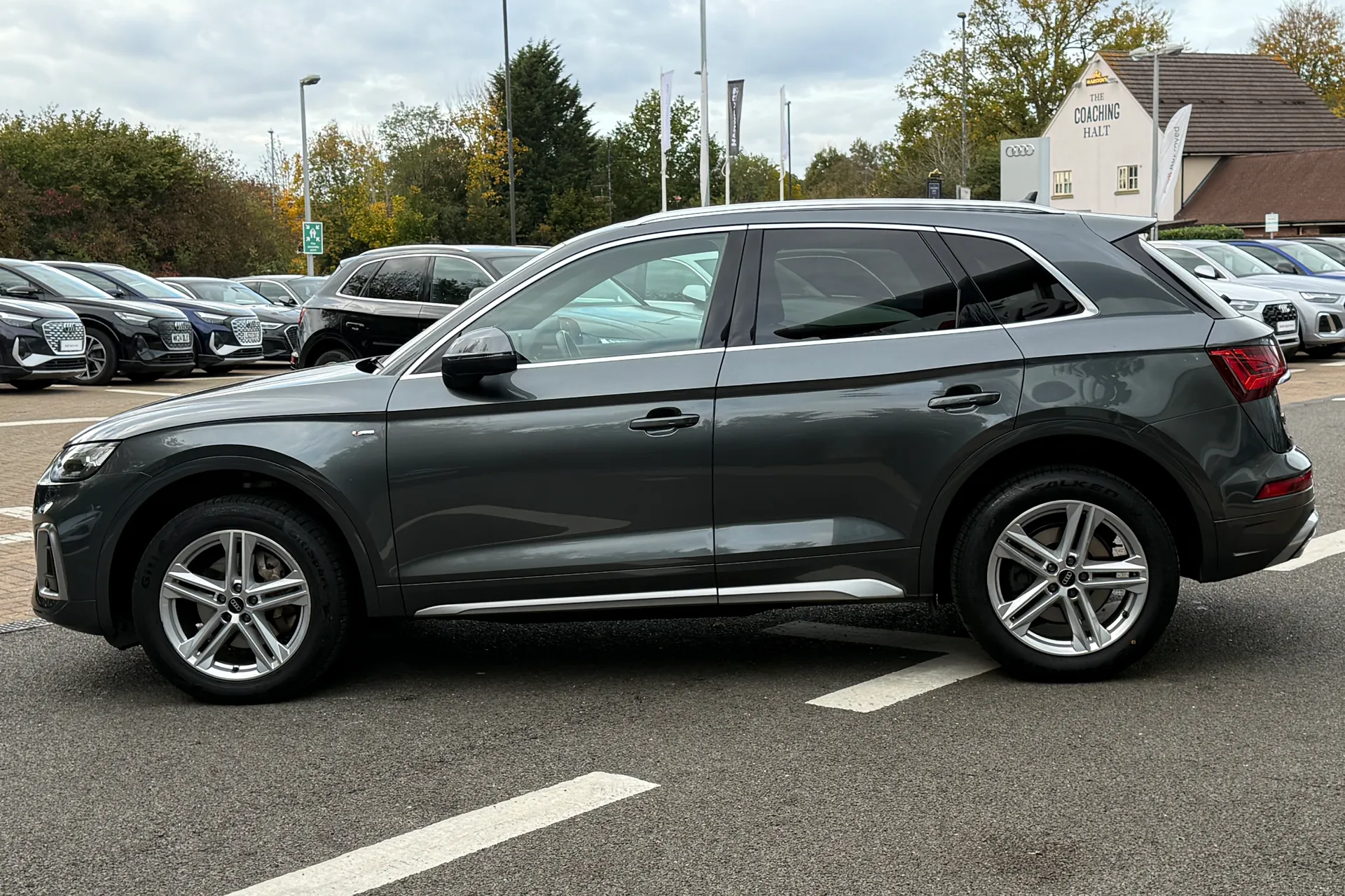 Audi Q5 thumbnail image number 14