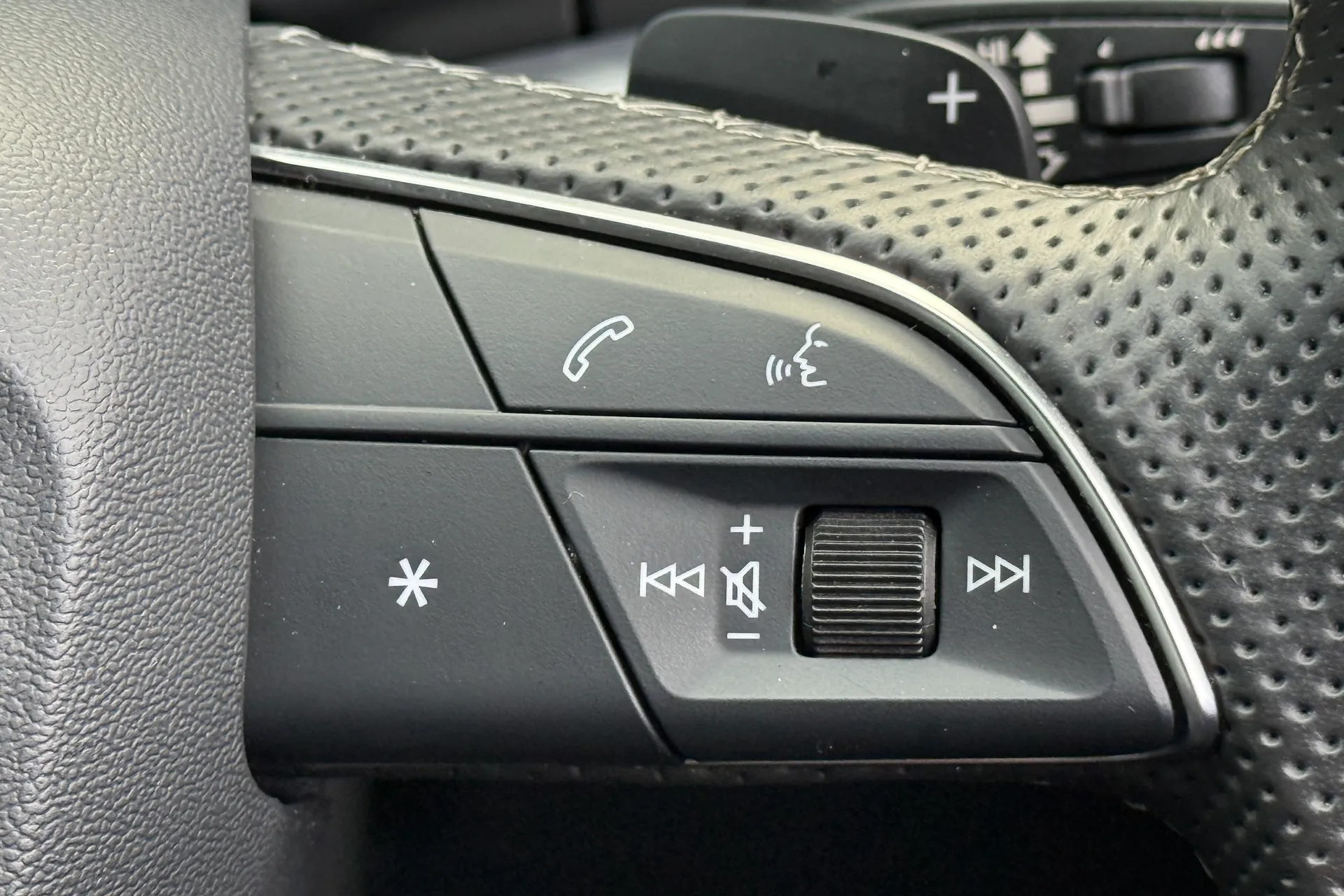 Audi Q5 thumbnail image number 59