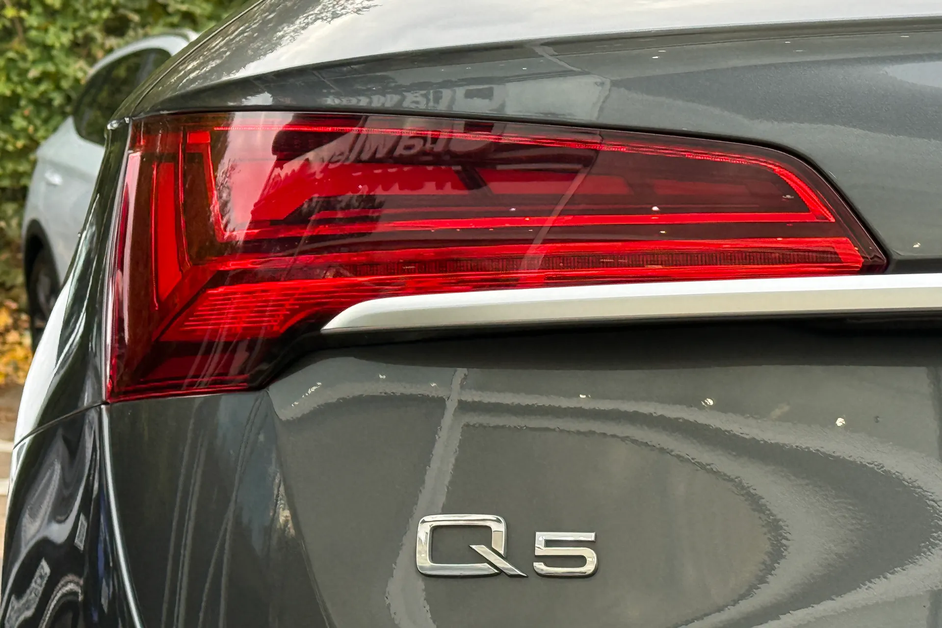Audi Q5 thumbnail image number 36