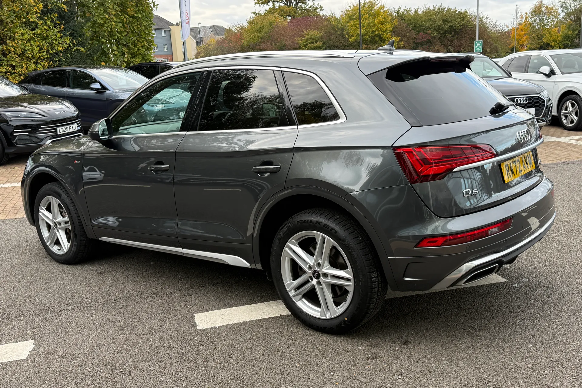 Audi Q5 thumbnail image number 9