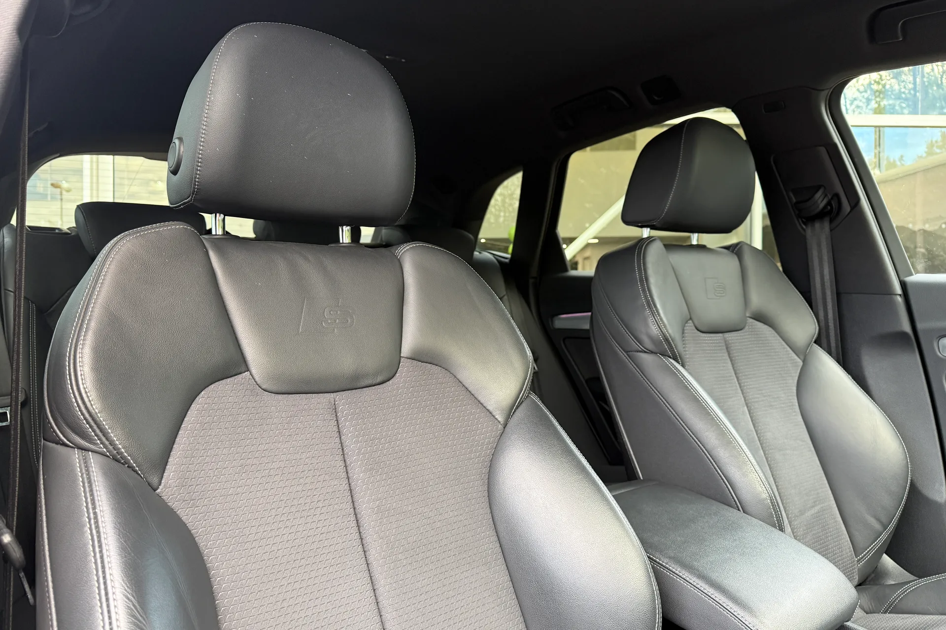 Audi Q5 thumbnail image number 45