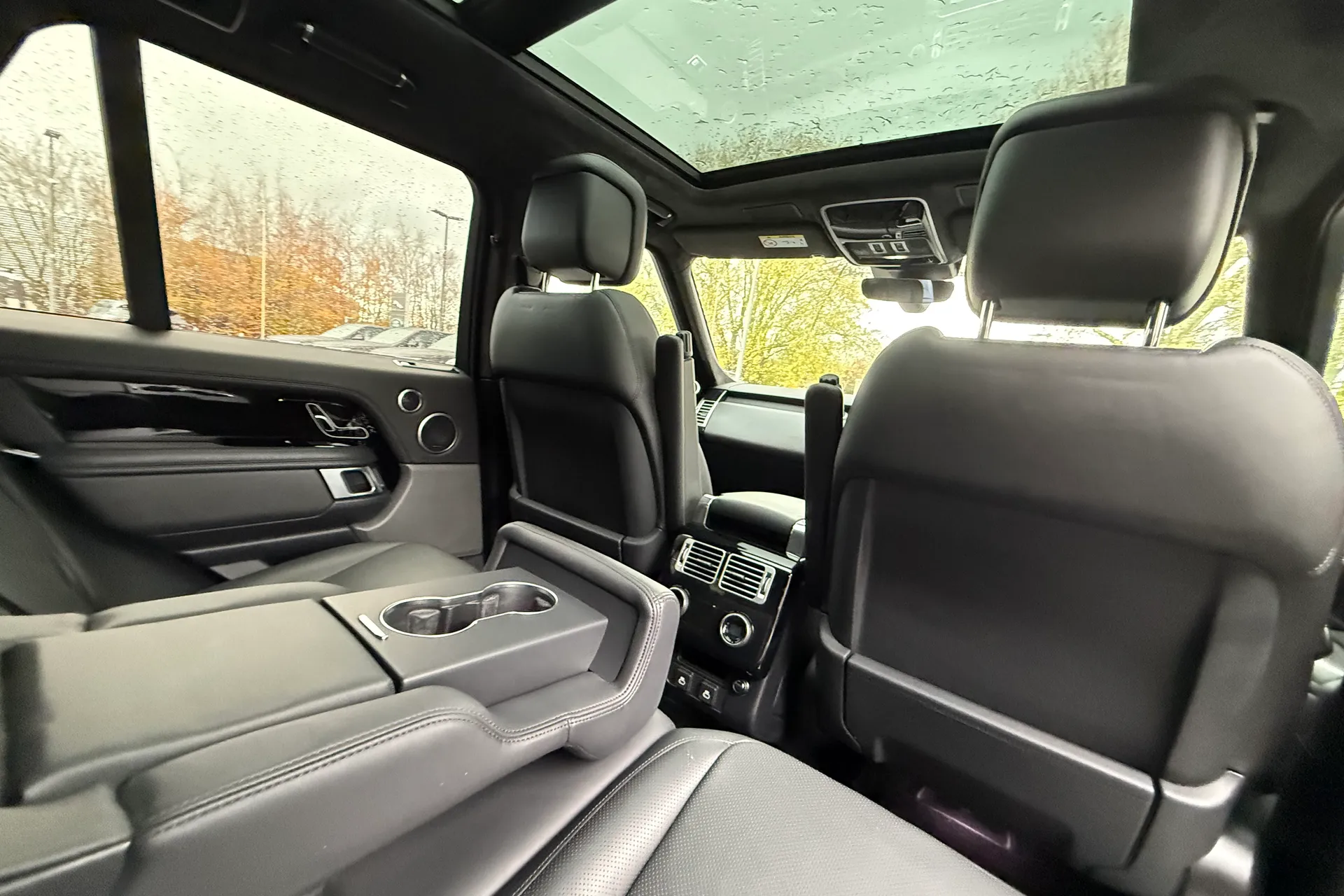 LAND ROVER RANGE ROVER thumbnail image number 43