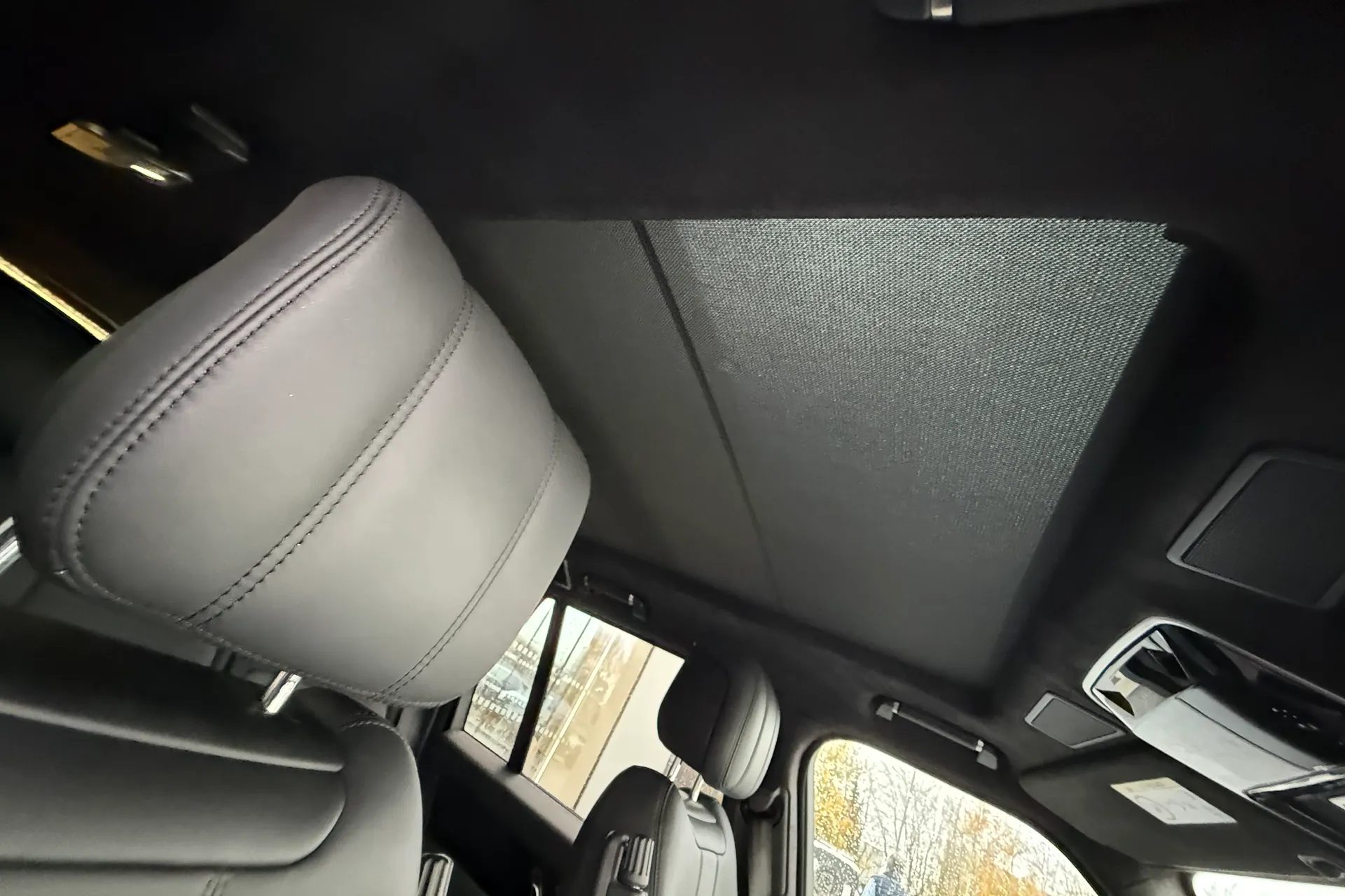 LAND ROVER RANGE ROVER thumbnail image number 36