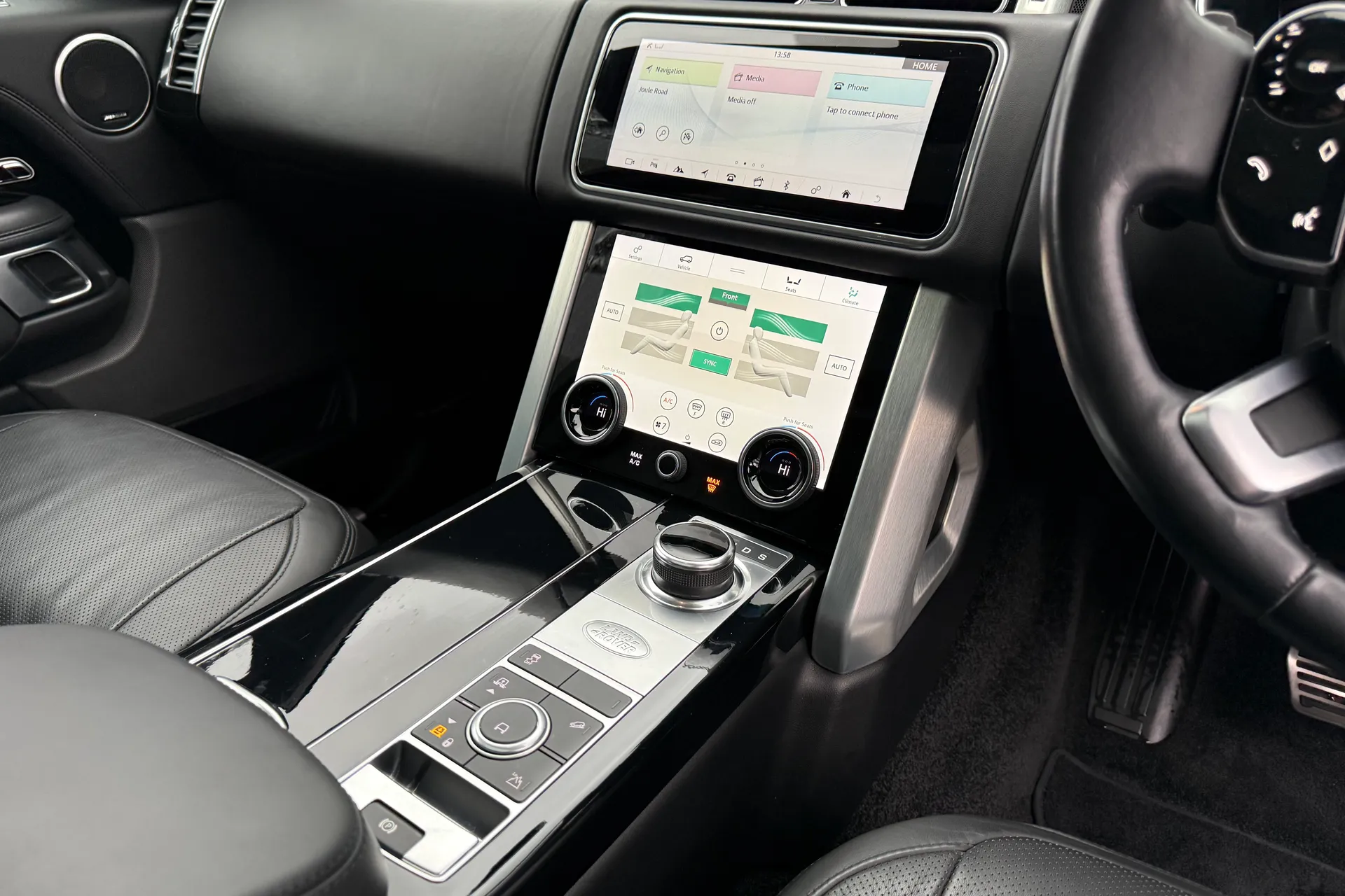 LAND ROVER RANGE ROVER thumbnail image number 18