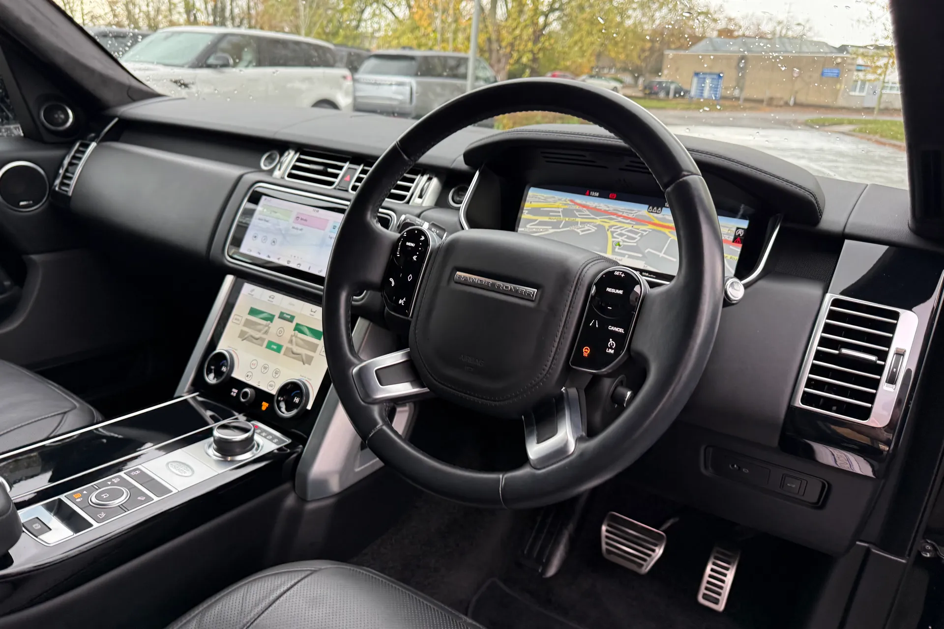 LAND ROVER RANGE ROVER thumbnail image number 32