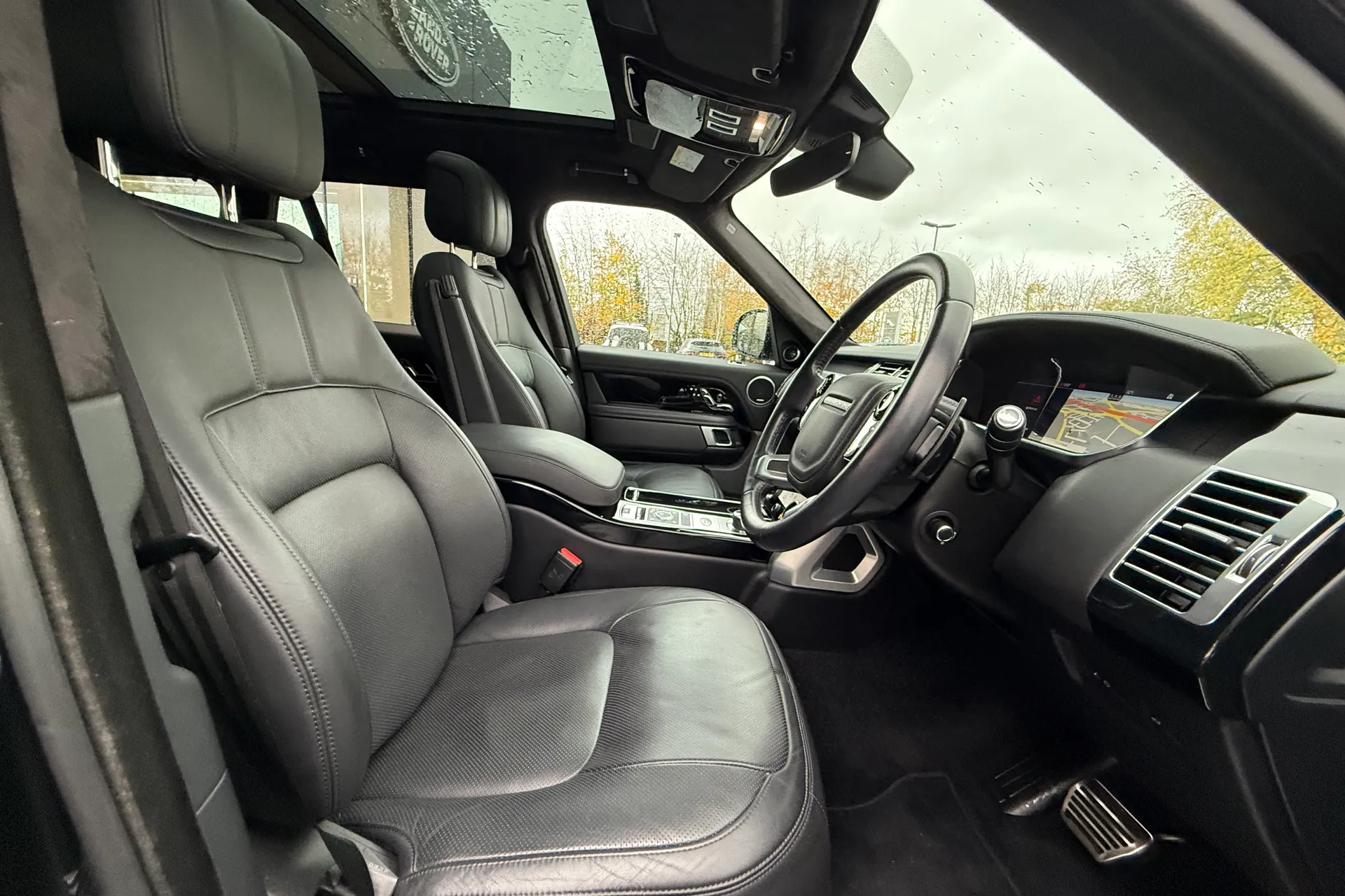 LAND ROVER RANGE ROVER thumbnail image number 9