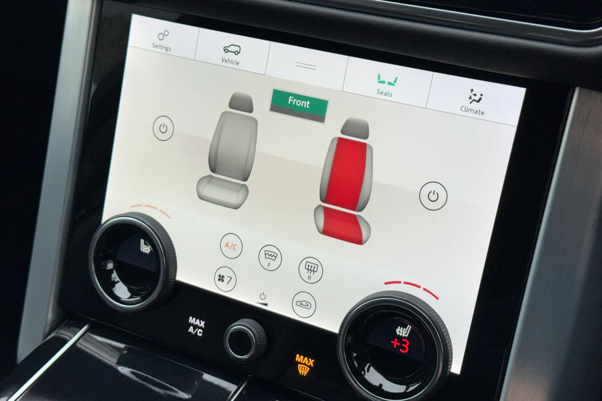 LAND ROVER RANGE ROVER thumbnail image number 17