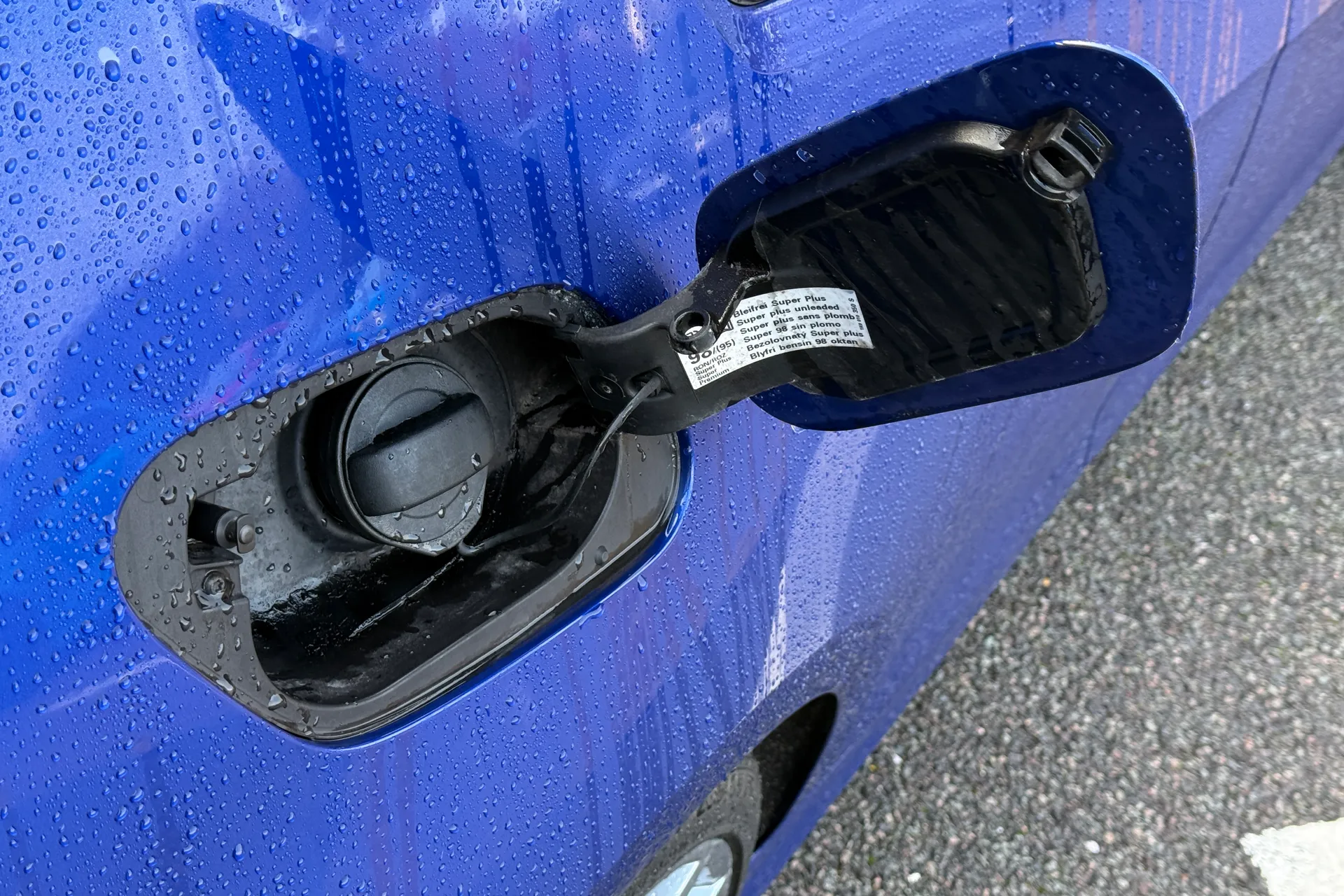 VOLKSWAGEN GOLF thumbnail image number 43