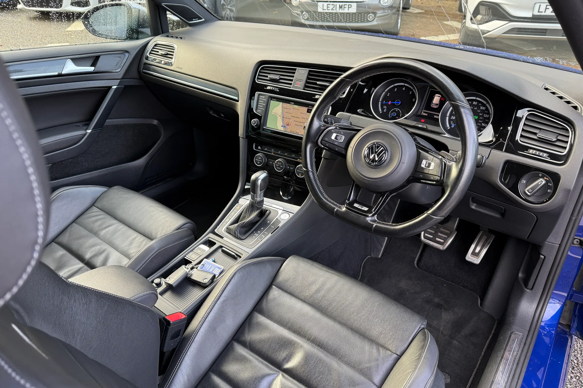 VOLKSWAGEN GOLF thumbnail image number 25