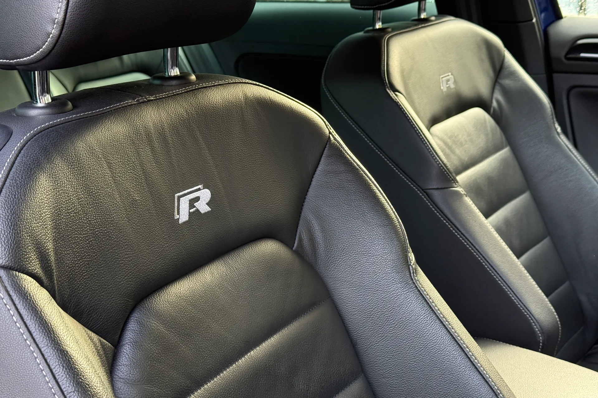 VOLKSWAGEN GOLF thumbnail image number 27