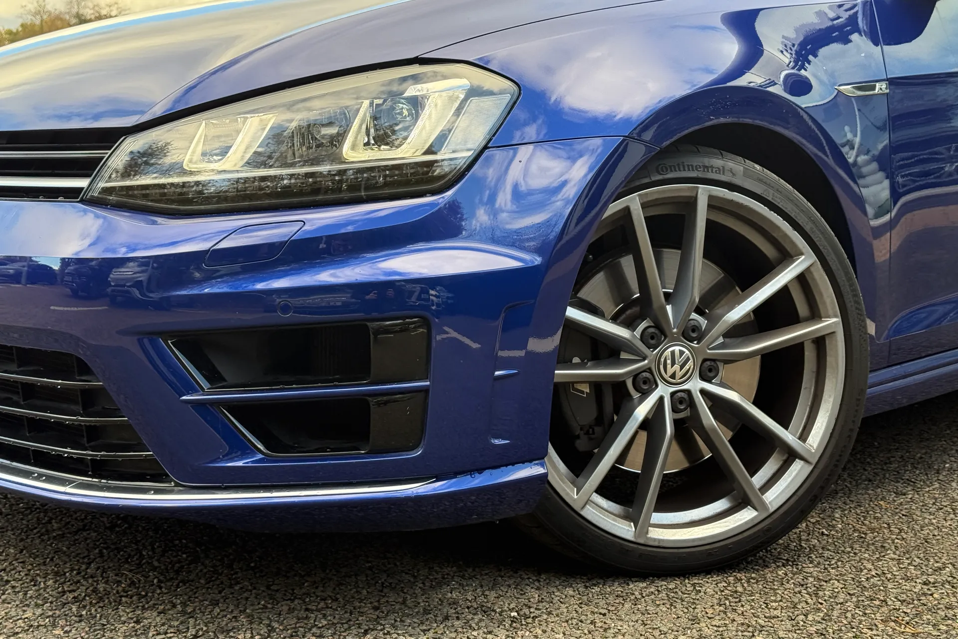 VOLKSWAGEN GOLF thumbnail image number 9