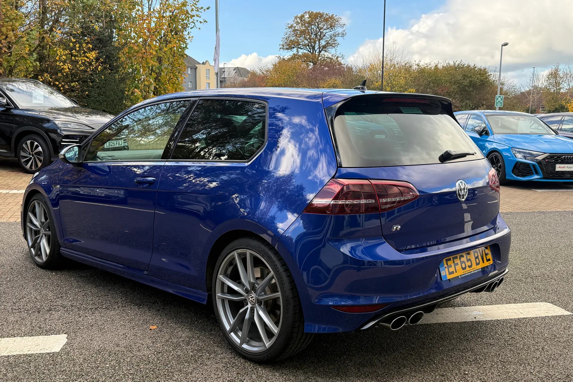 VOLKSWAGEN GOLF thumbnail image number 6