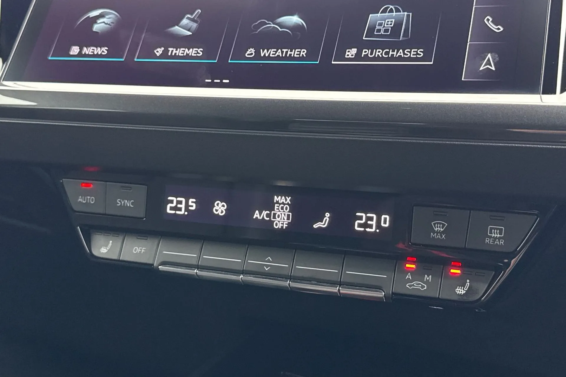 Audi Q4 thumbnail image number 35