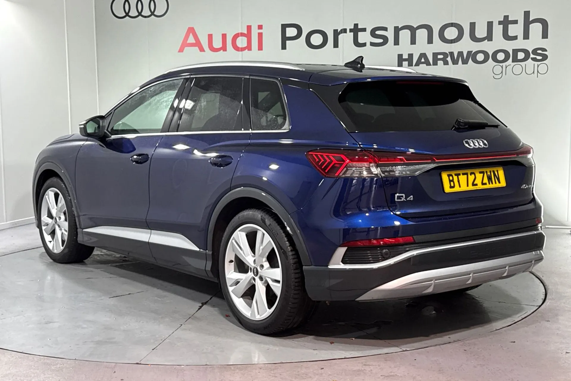 Audi Q4 thumbnail image number 7