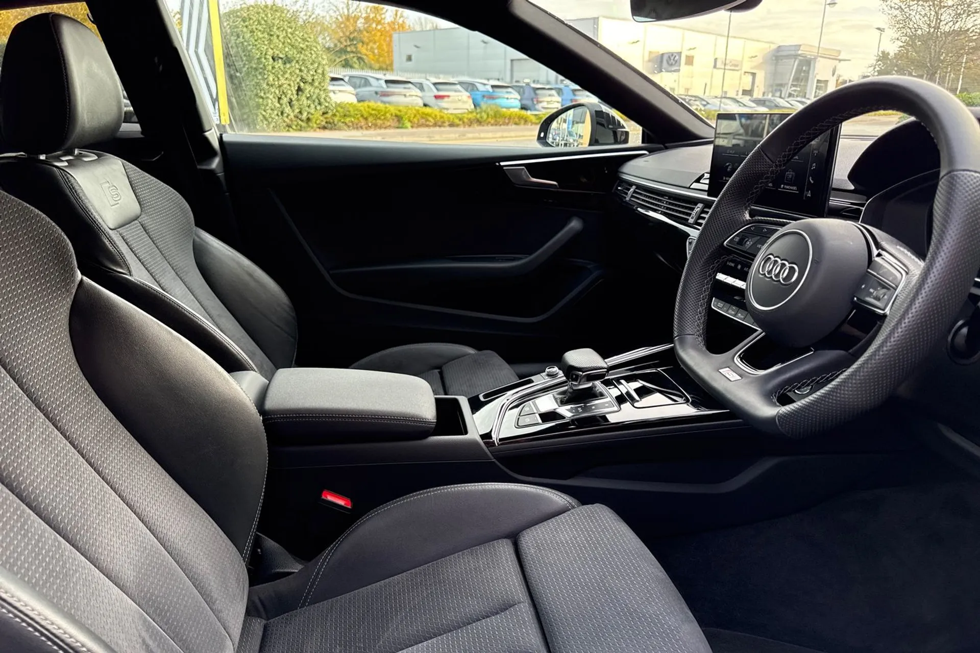 Audi A5 thumbnail image number 26