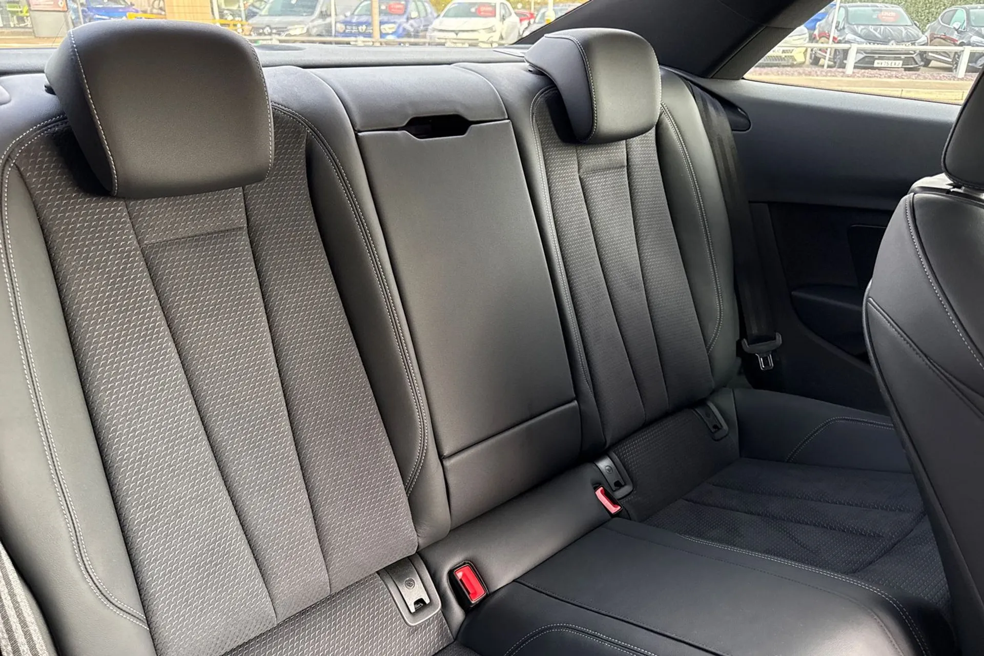 Audi A5 thumbnail image number 23