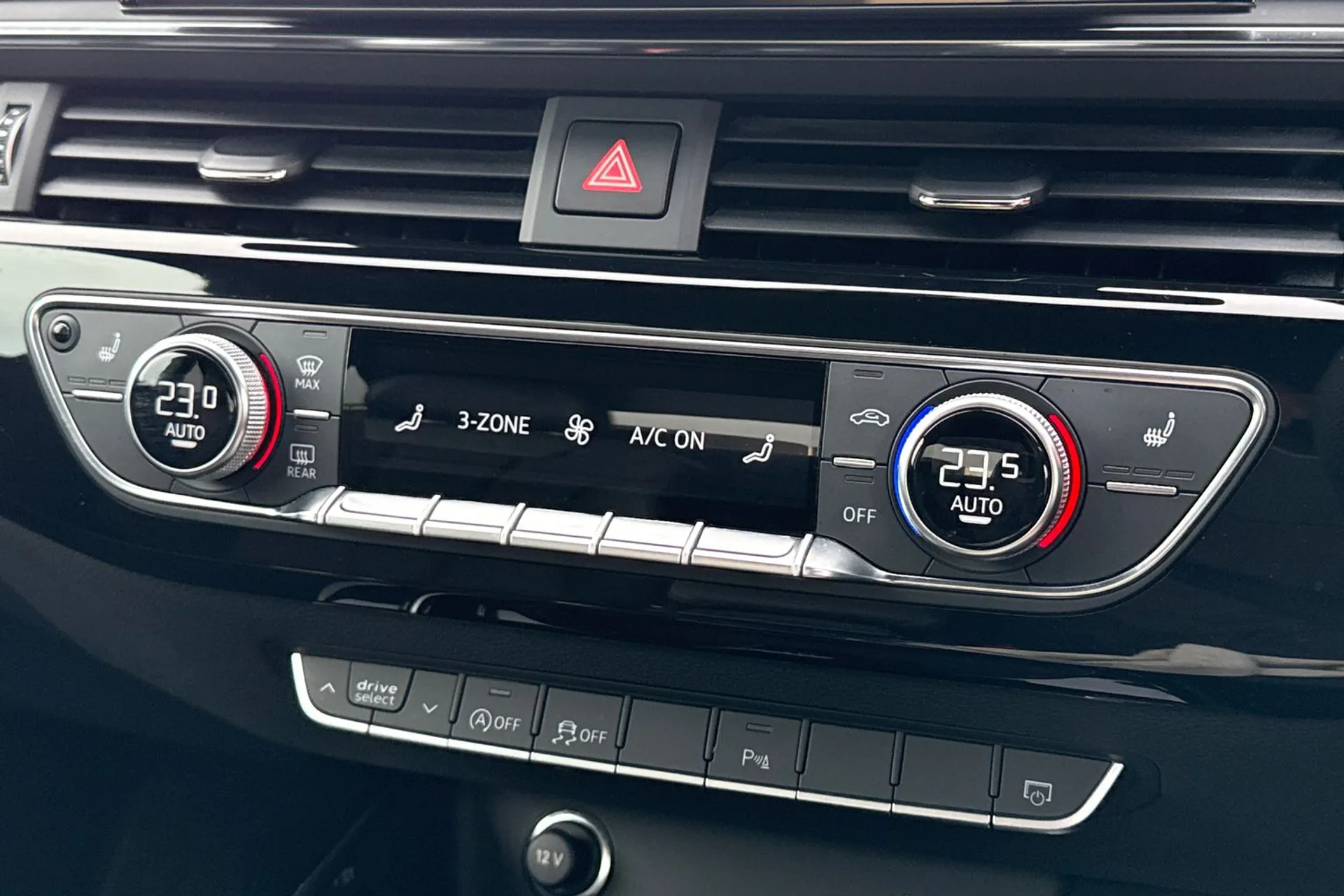 Audi A5 thumbnail image number 29