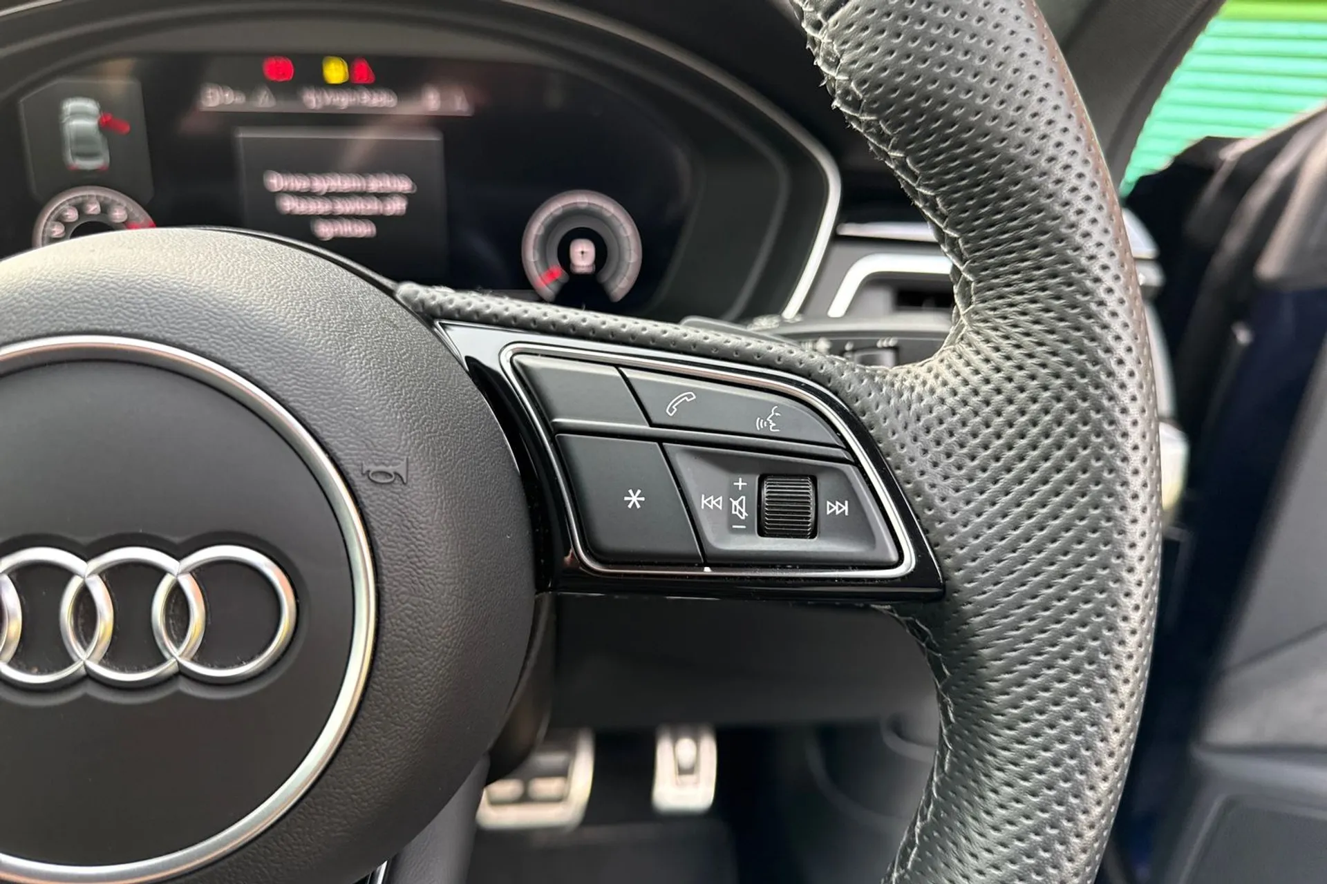 Audi A5 thumbnail image number 42