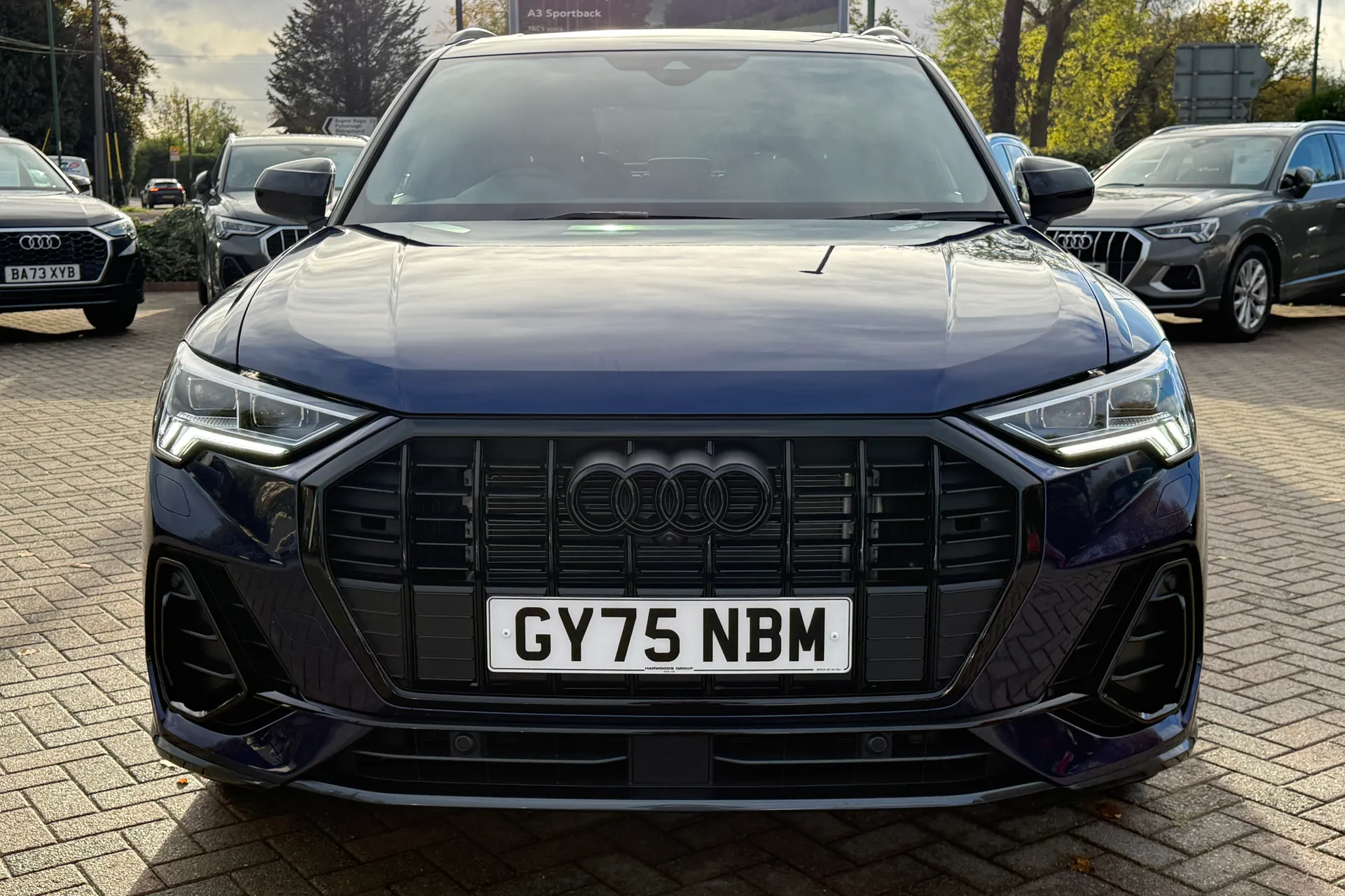 Audi Q3 thumbnail image number 26