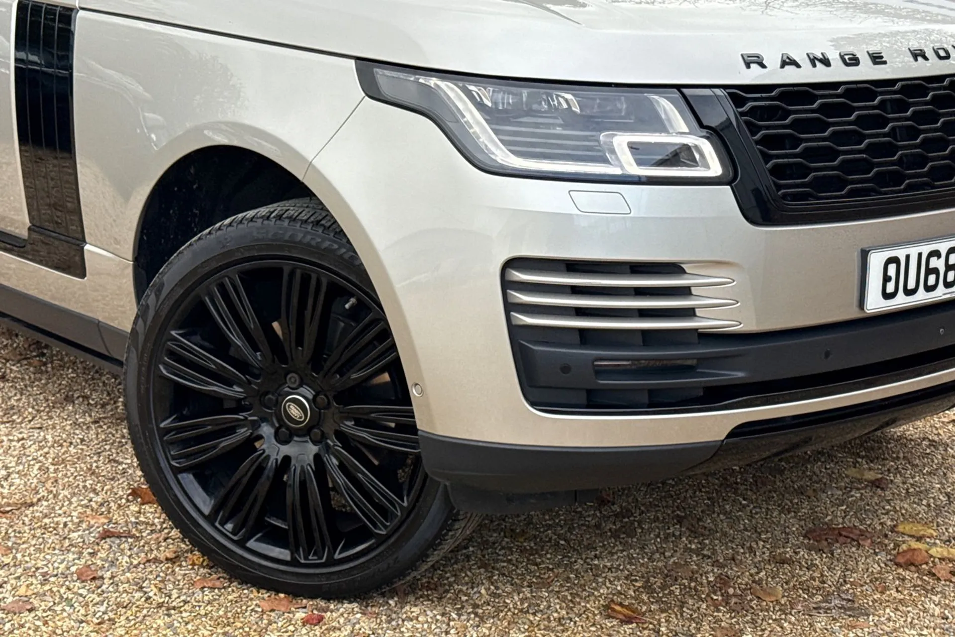 LAND ROVER RANGE ROVER thumbnail image number 7