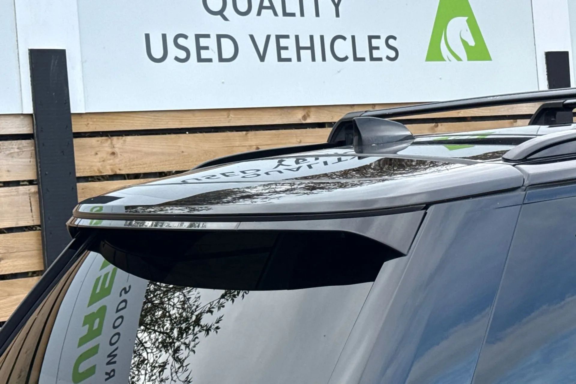 LAND ROVER RANGE ROVER thumbnail image number 16