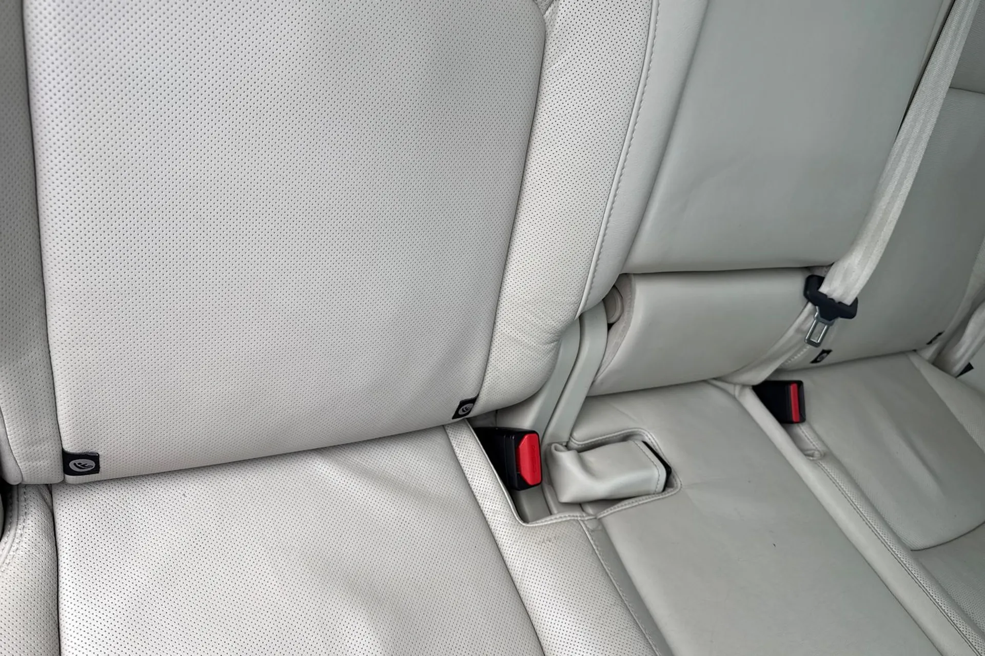 LAND ROVER RANGE ROVER thumbnail image number 26