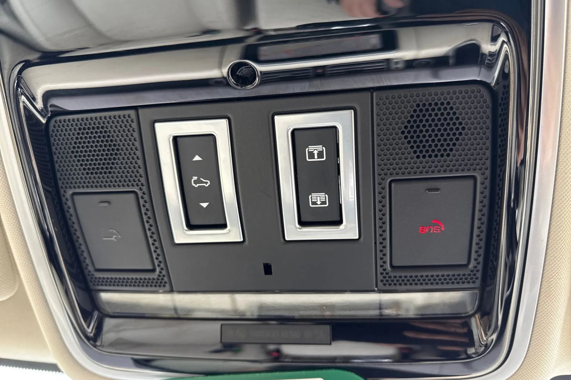 LAND ROVER RANGE ROVER thumbnail image number 55